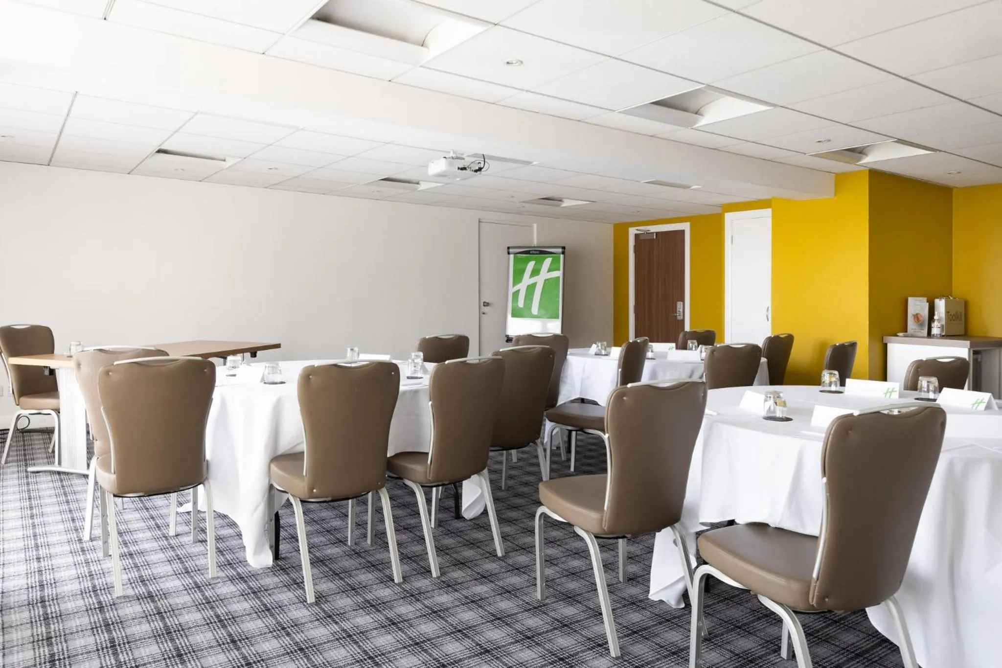 Meeting/conference room in Holiday Inn Newcastle Gosforth Park by IHG