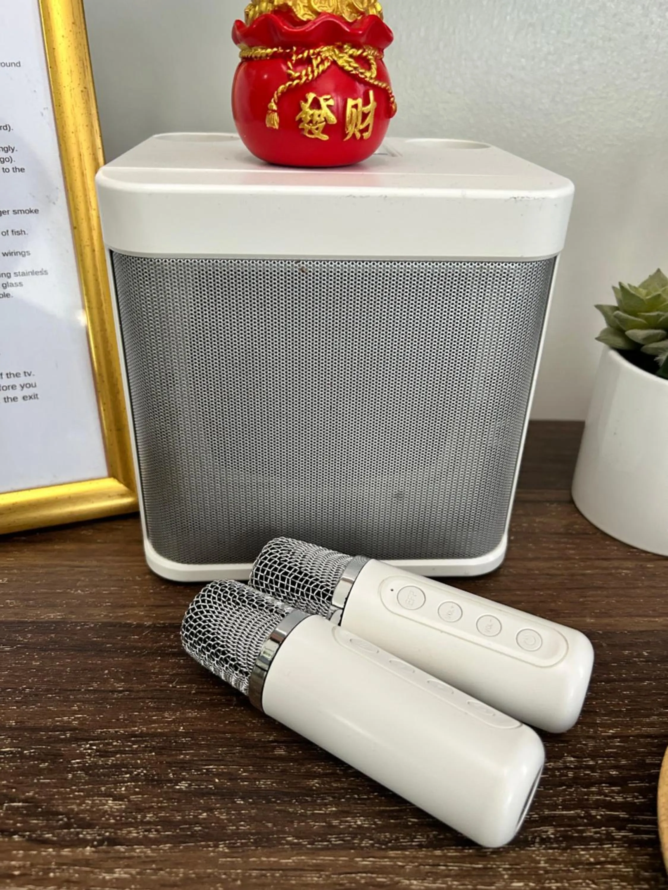 Living room in Cozy Belle Suite Relaxing Place at SMDC Hope Residences