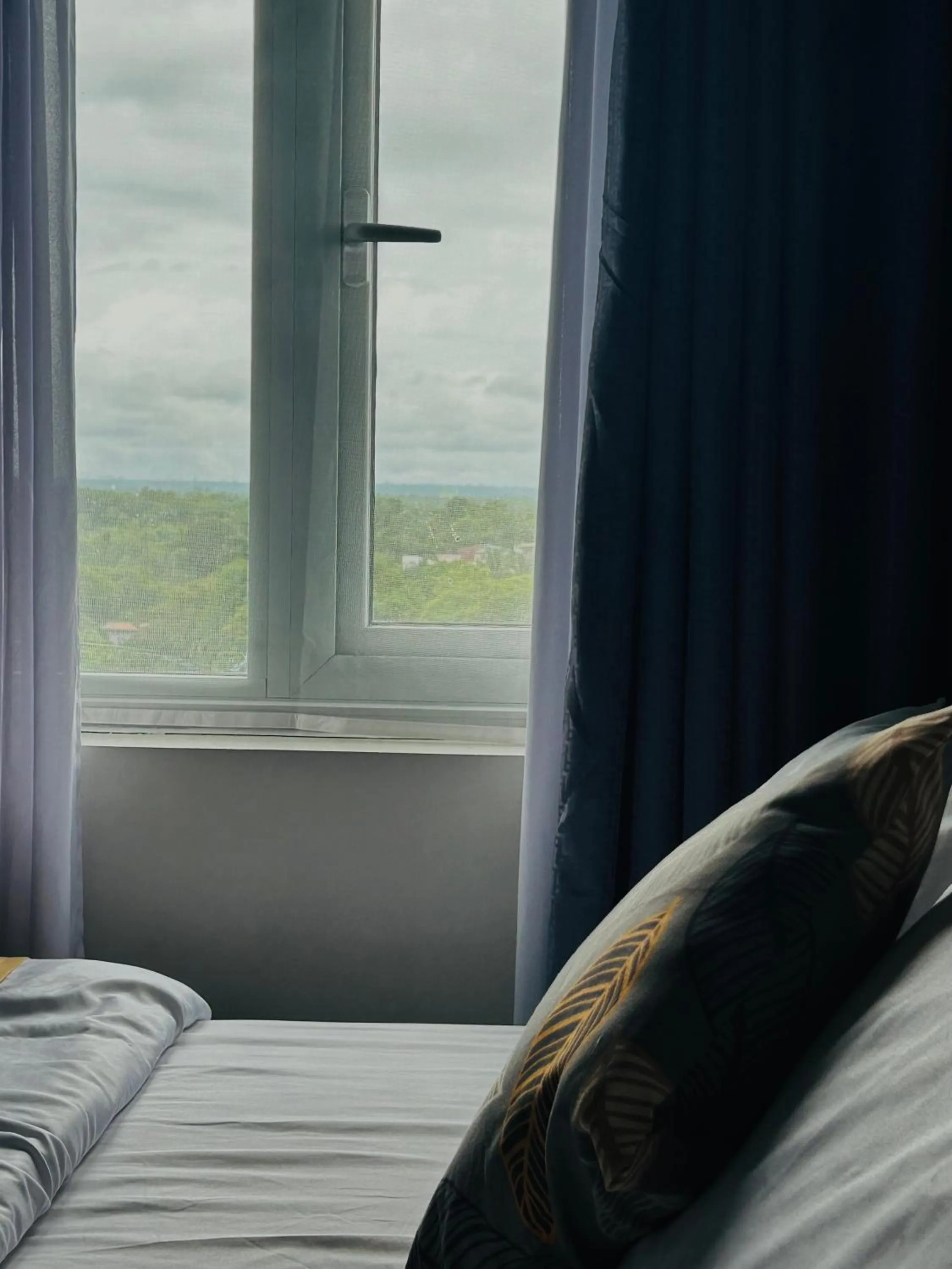 Bed in Cozy Belle Suite Relaxing Place at SMDC Hope Residences