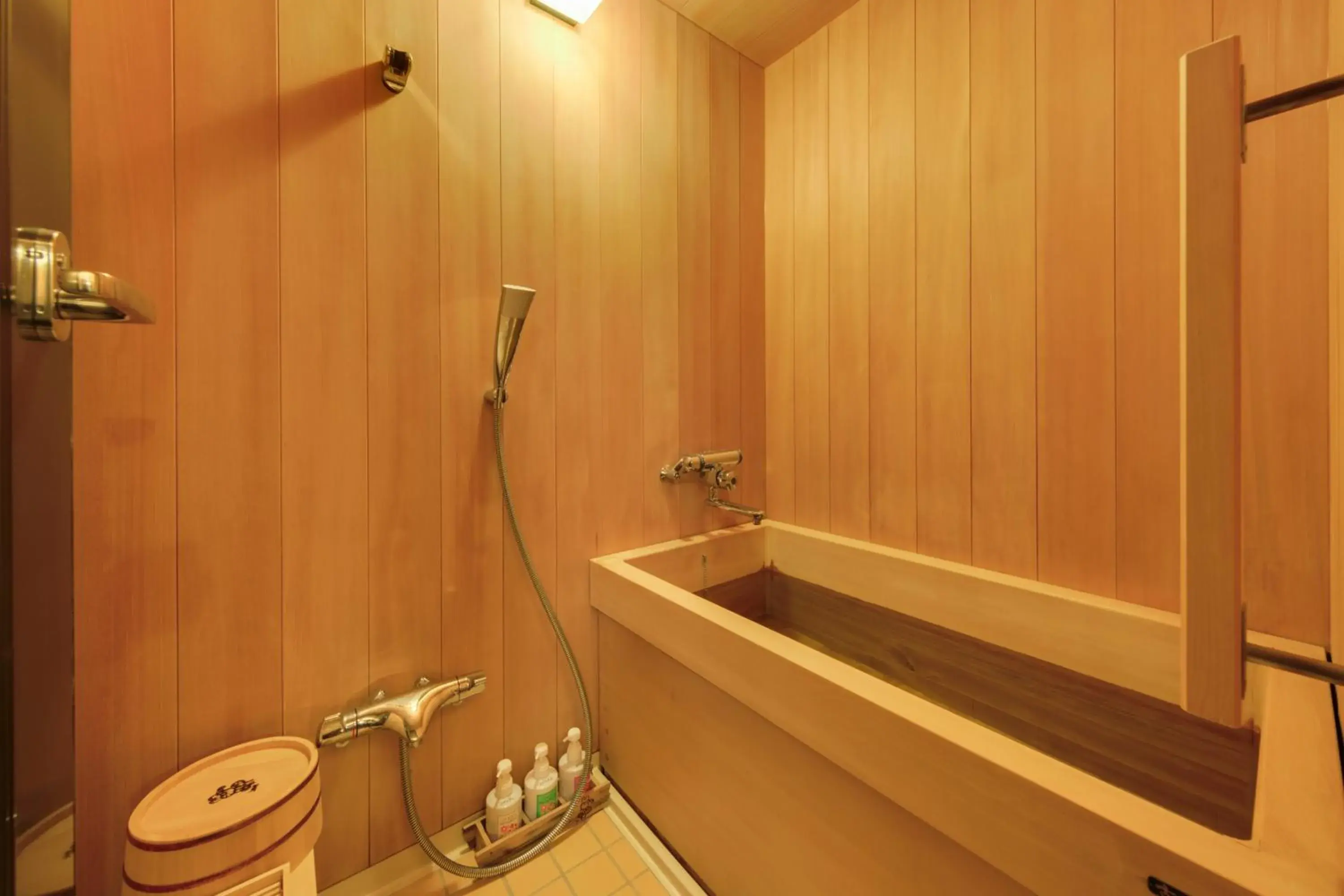 Economy Twin Room in Fukiya Ryokan Economy Twin Room in Fukiya Ryokan