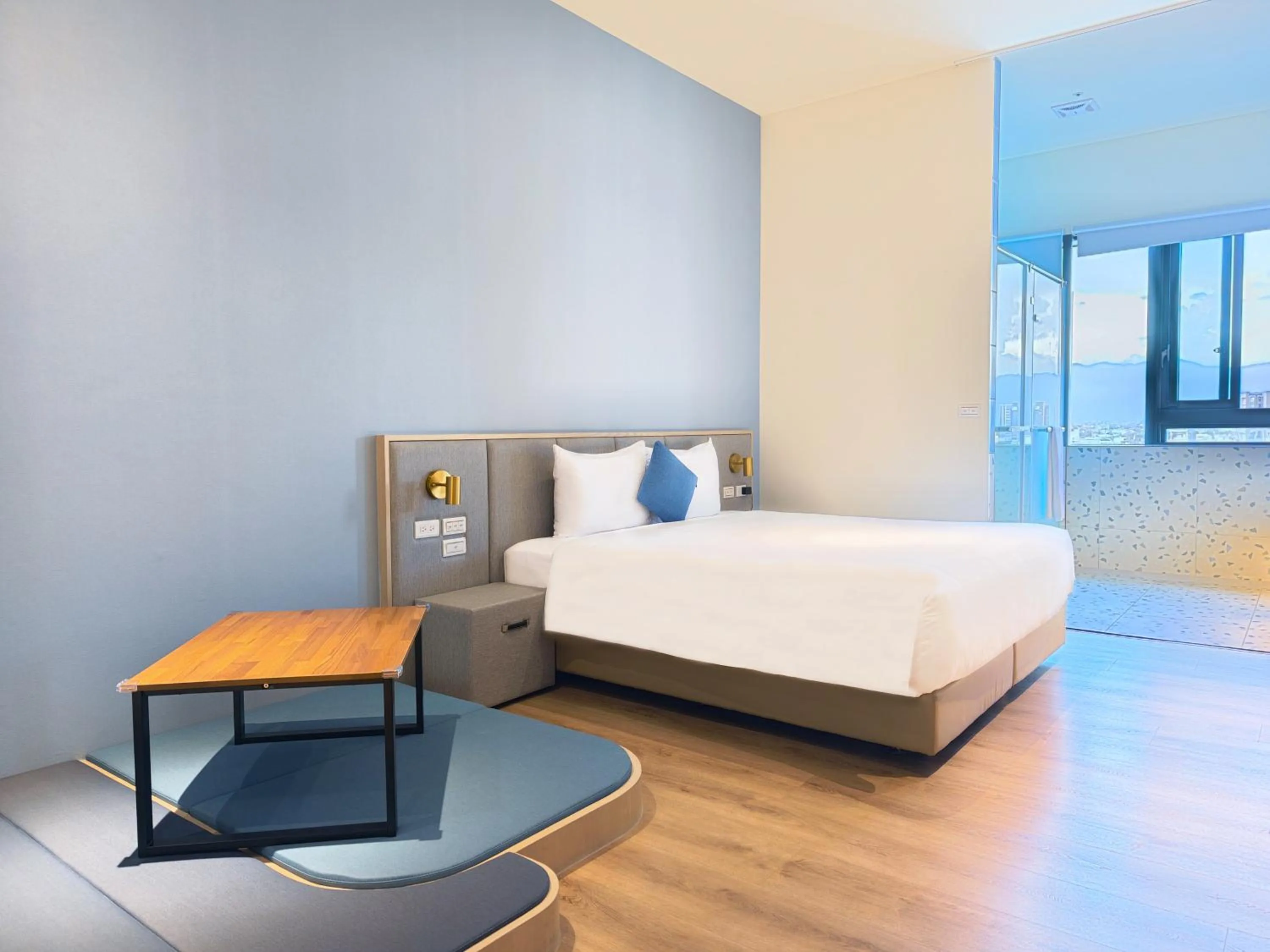 Bedroom, Bed in Hotel Sandao