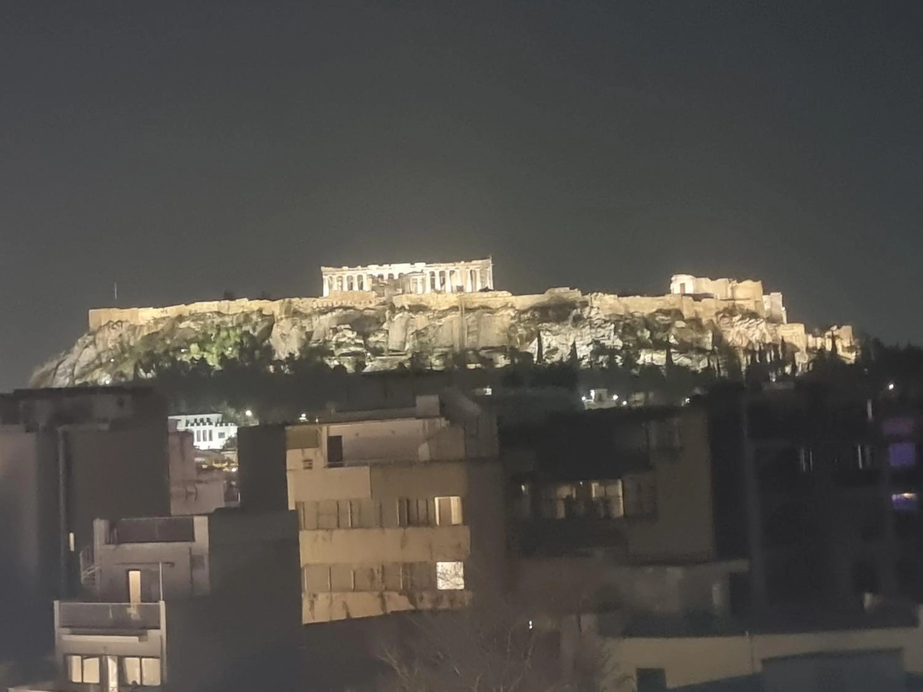 Nearby landmark in 7ATHENS