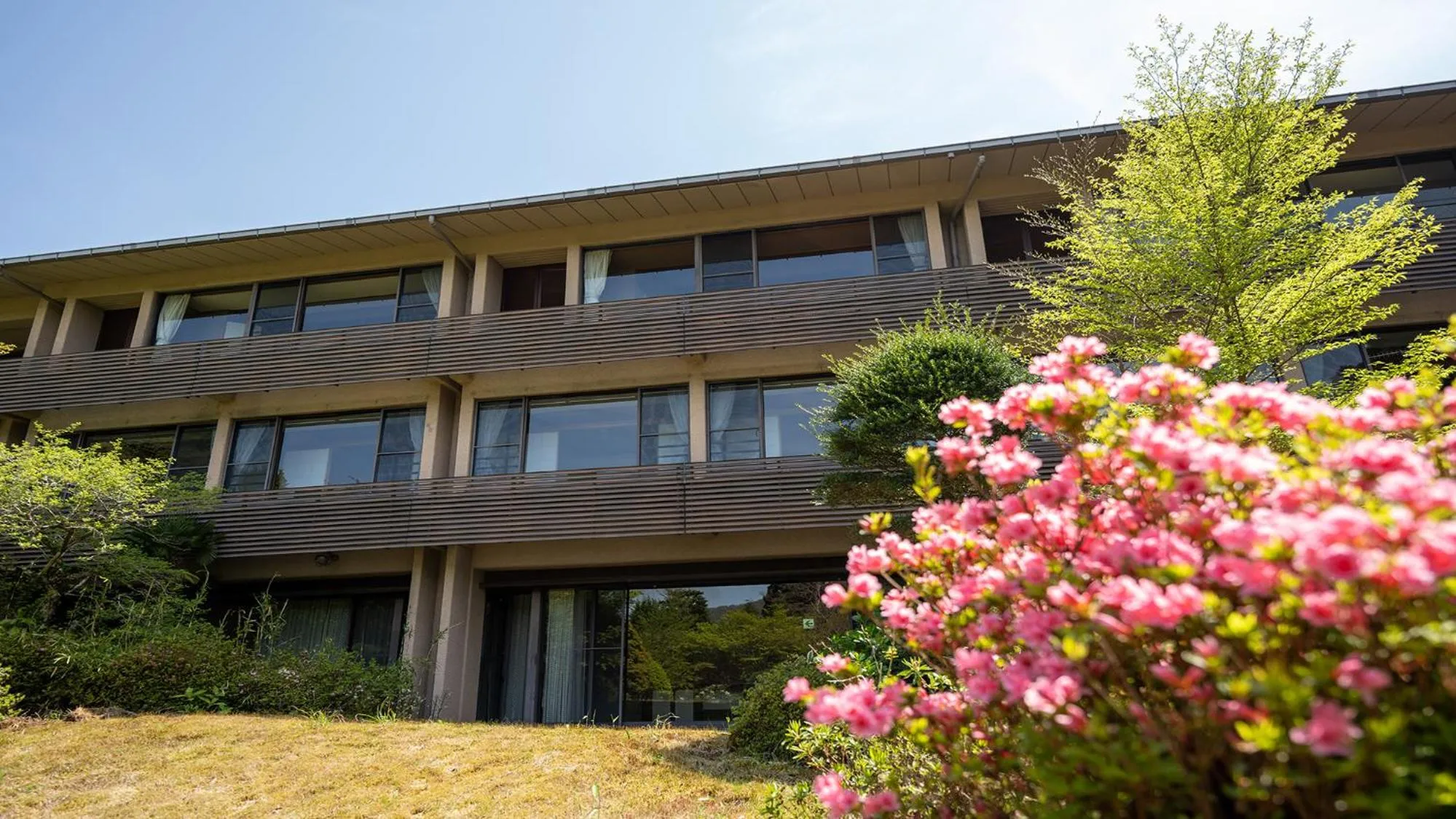 Property building in Sengokubara COCON