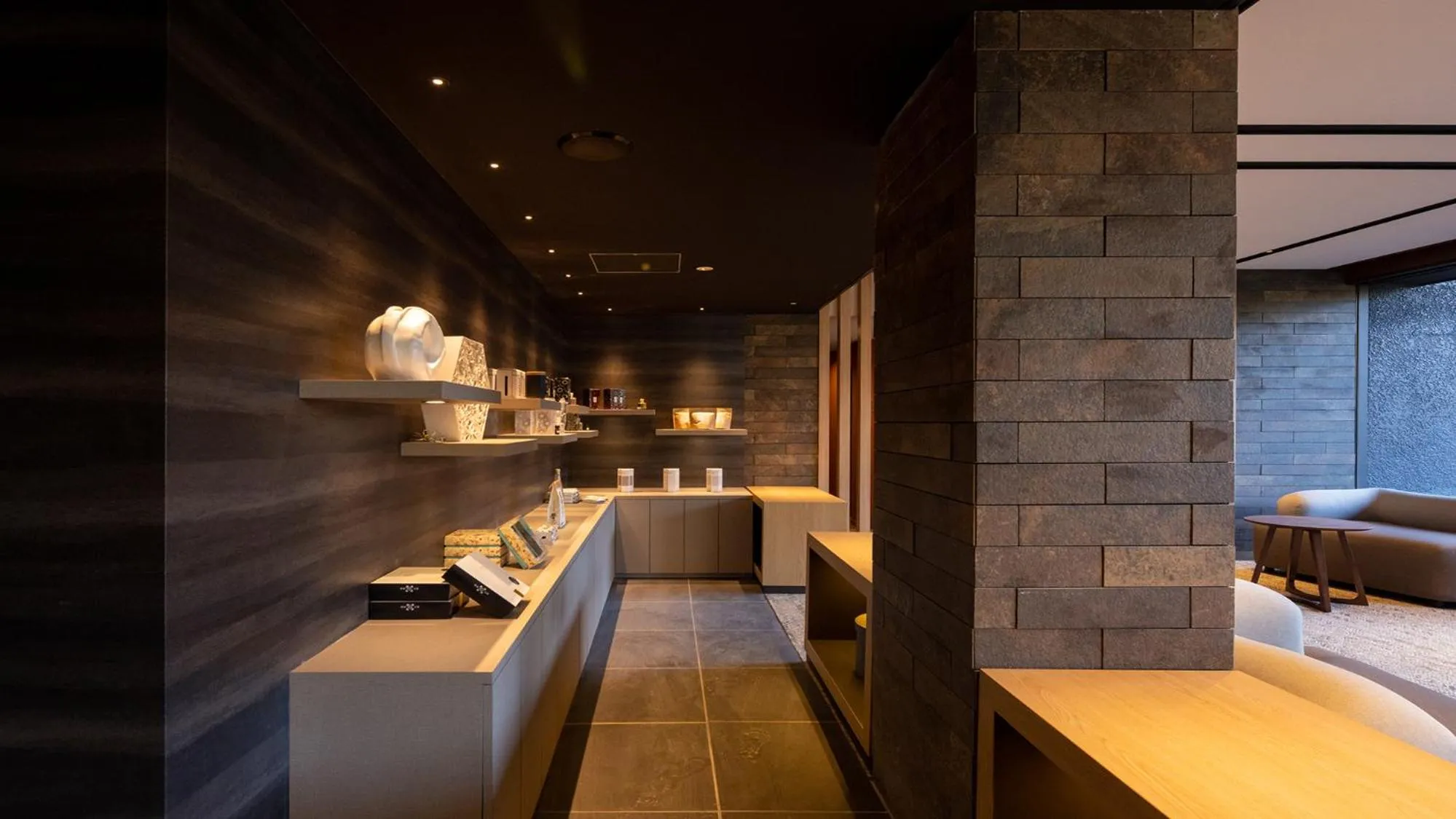 Lobby or reception in Sengokubara COCON