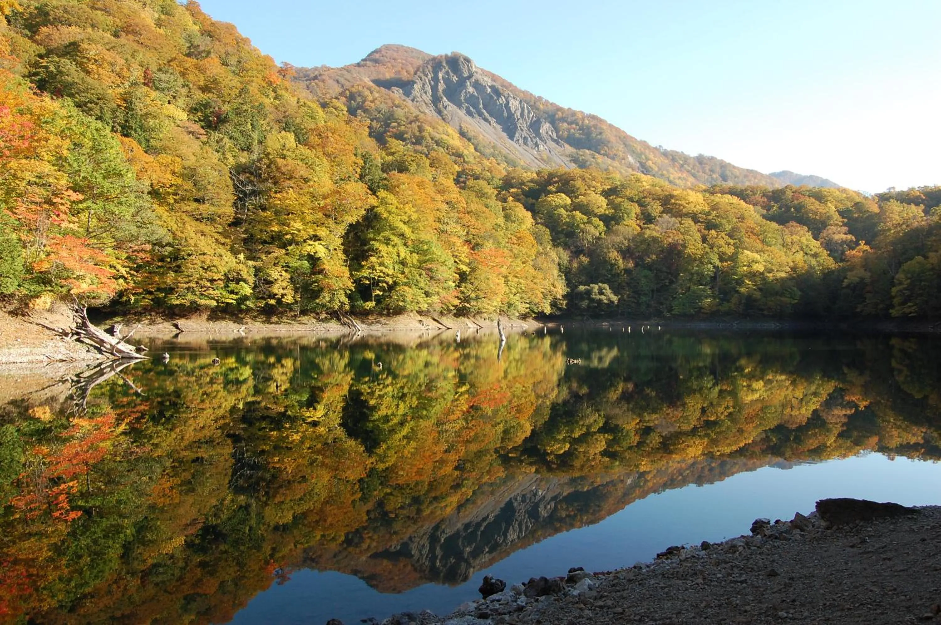 Nearby landmark in Awone Shirakami Juniko