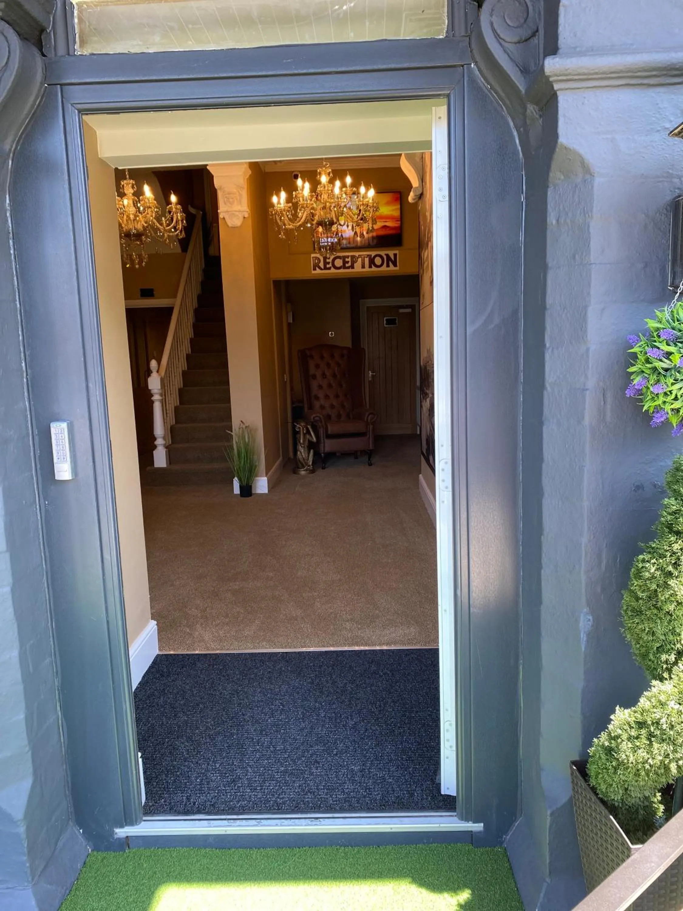 Facade/entrance in The New Talbot Hotel