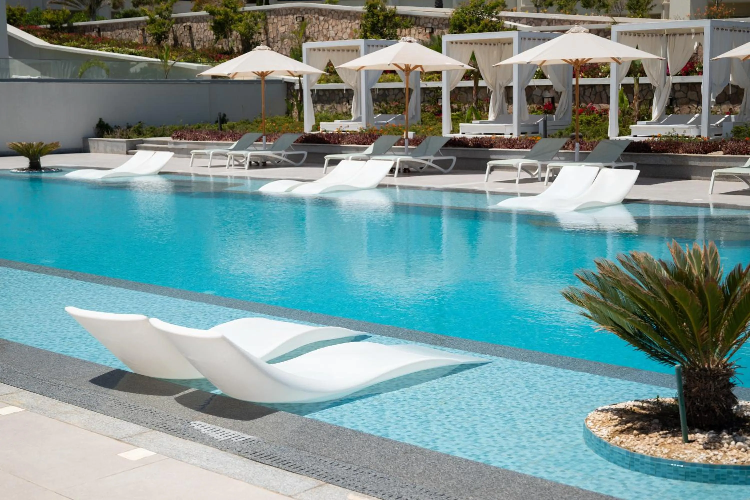 Swimming pool in Cleopatra Sidi Heneish