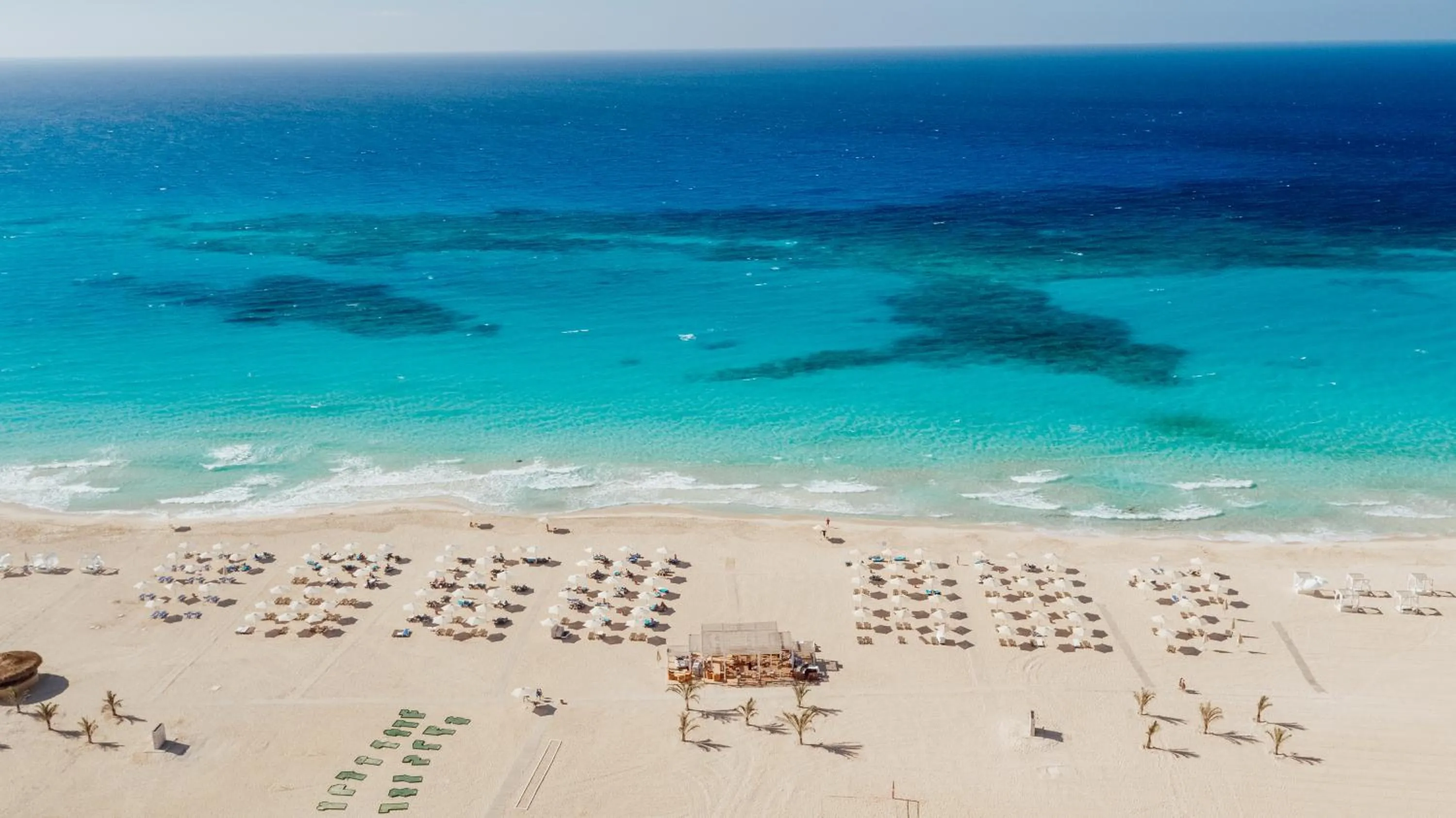Beach in Cleopatra Sidi Heneish