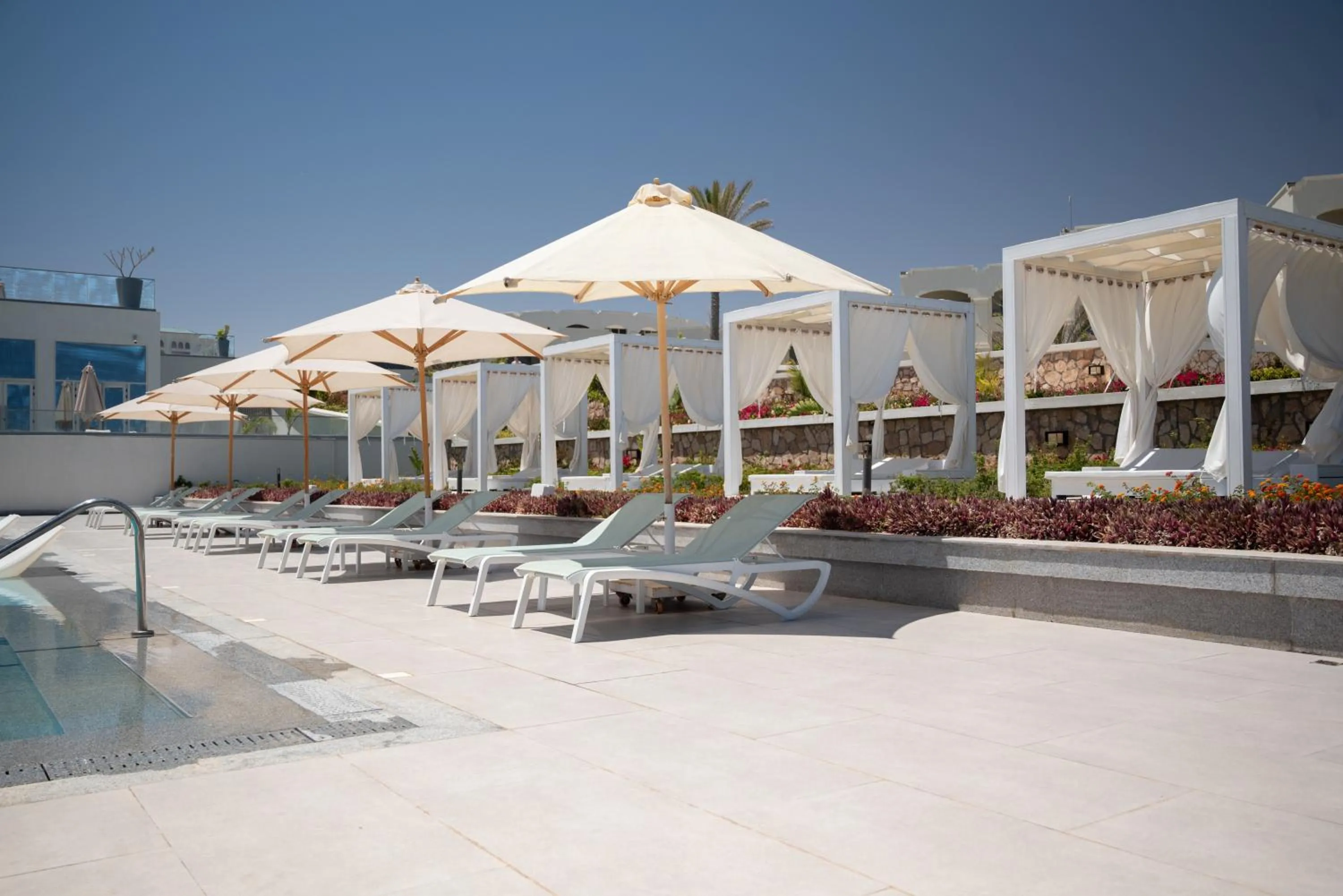 Swimming pool in Cleopatra Sidi Heneish