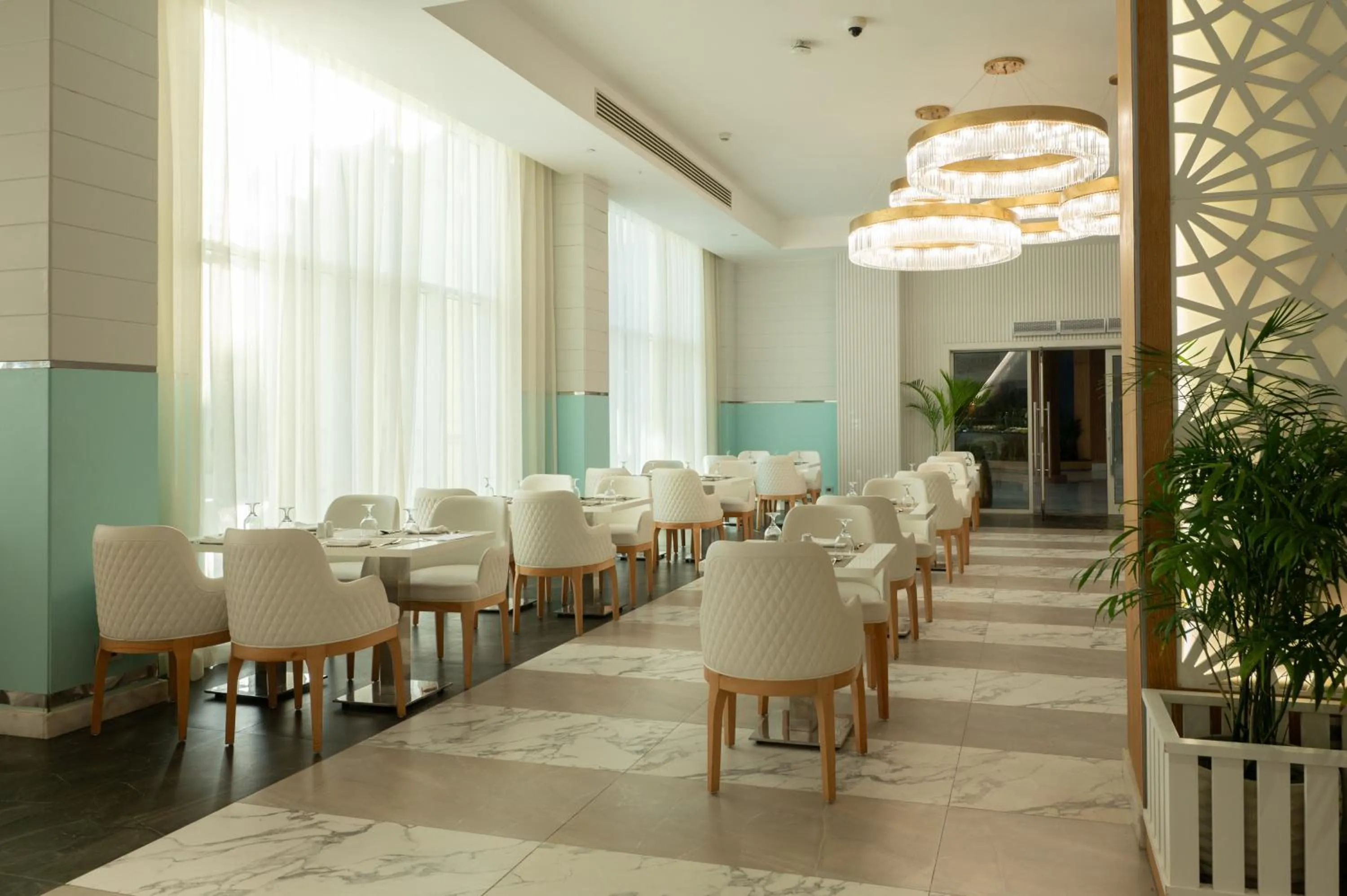 Restaurant/places to eat in Cleopatra Sidi Heneish