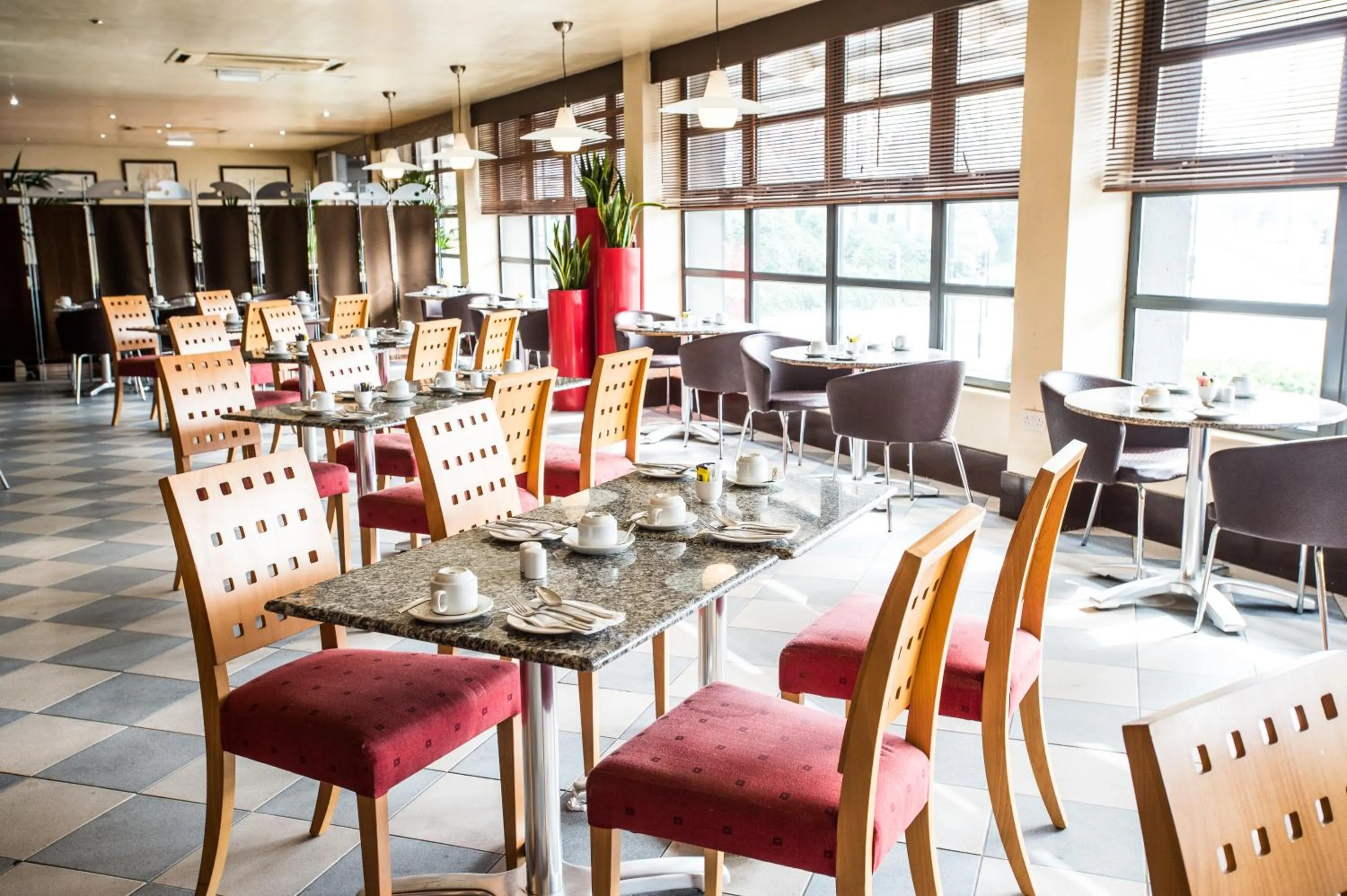 Restaurant/places to eat in Best Western Sheffield City Hotel