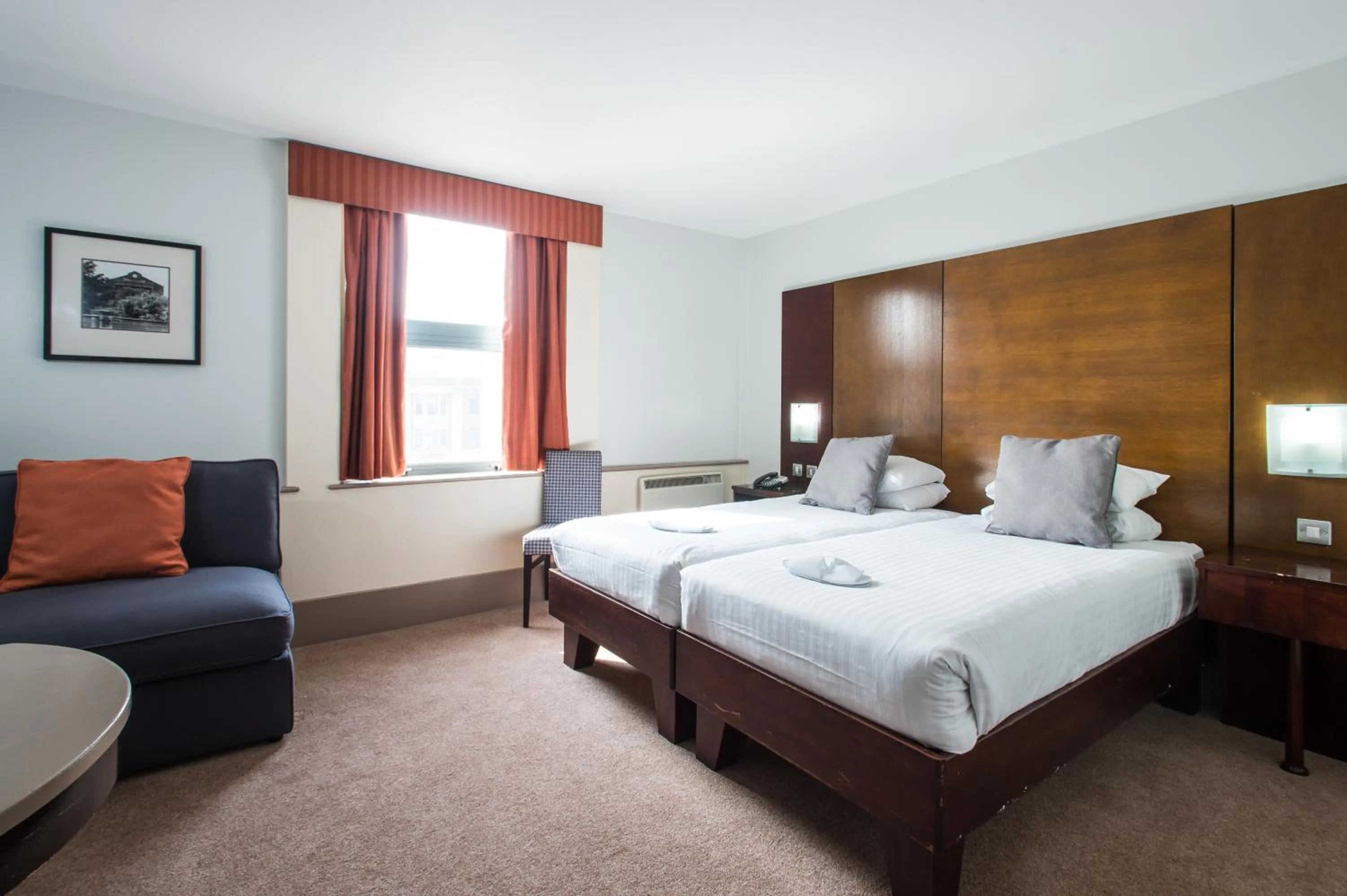 Bed in Best Western Sheffield City Hotel