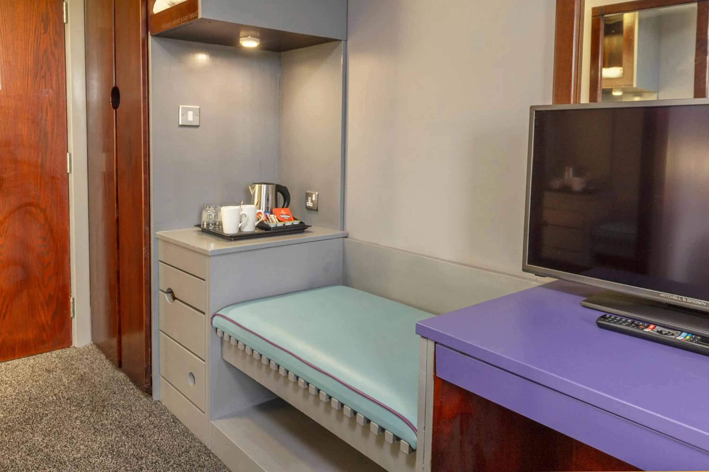 TV and multimedia in Best Western Sheffield City Hotel