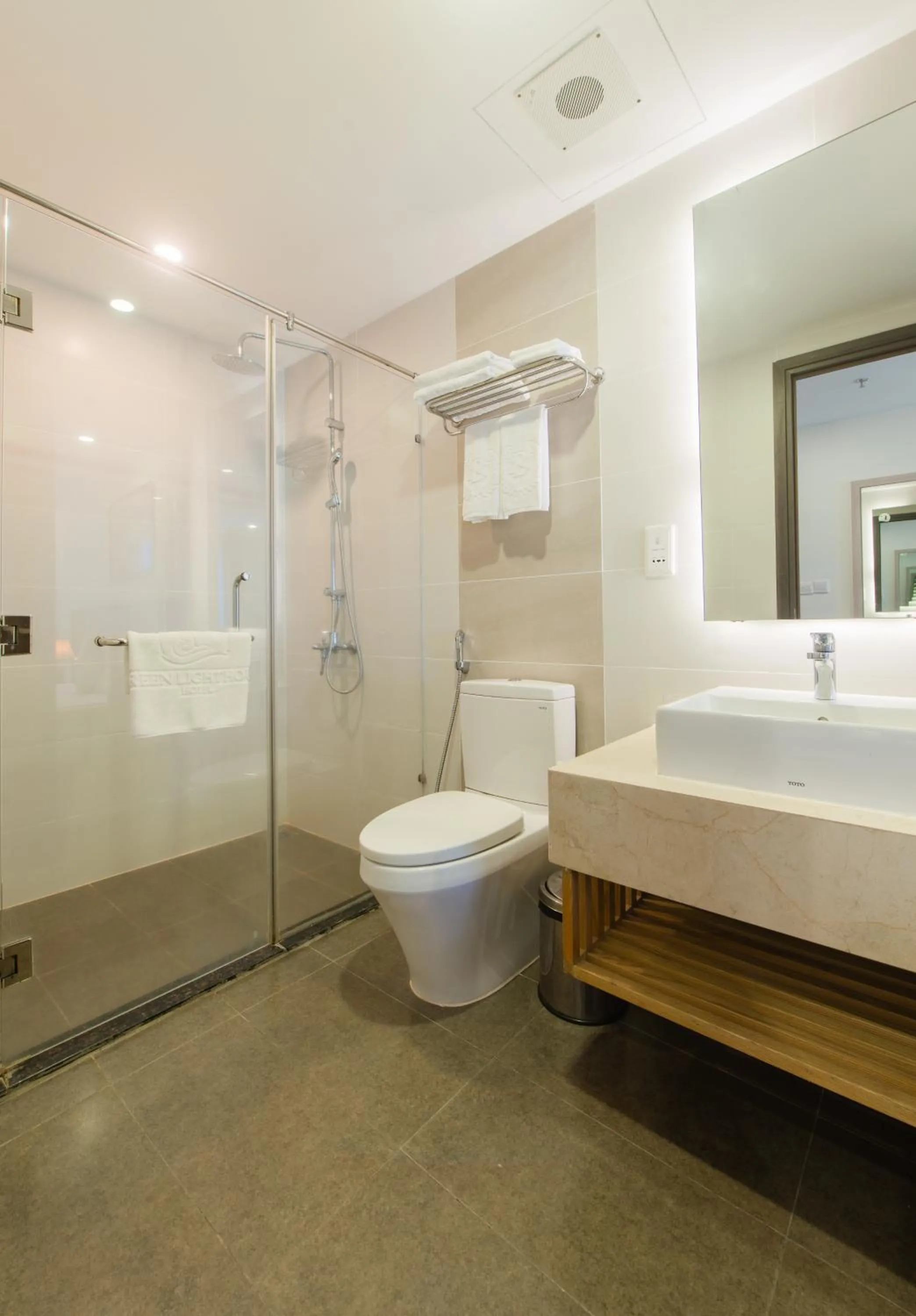 Bathroom in BN Boutique Nha Trang Beach