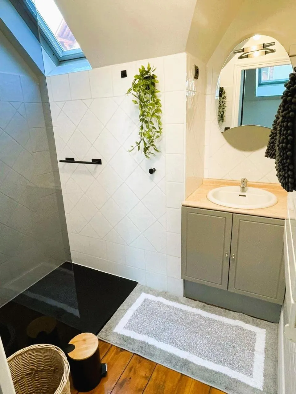 Shower in La Villa Bligny