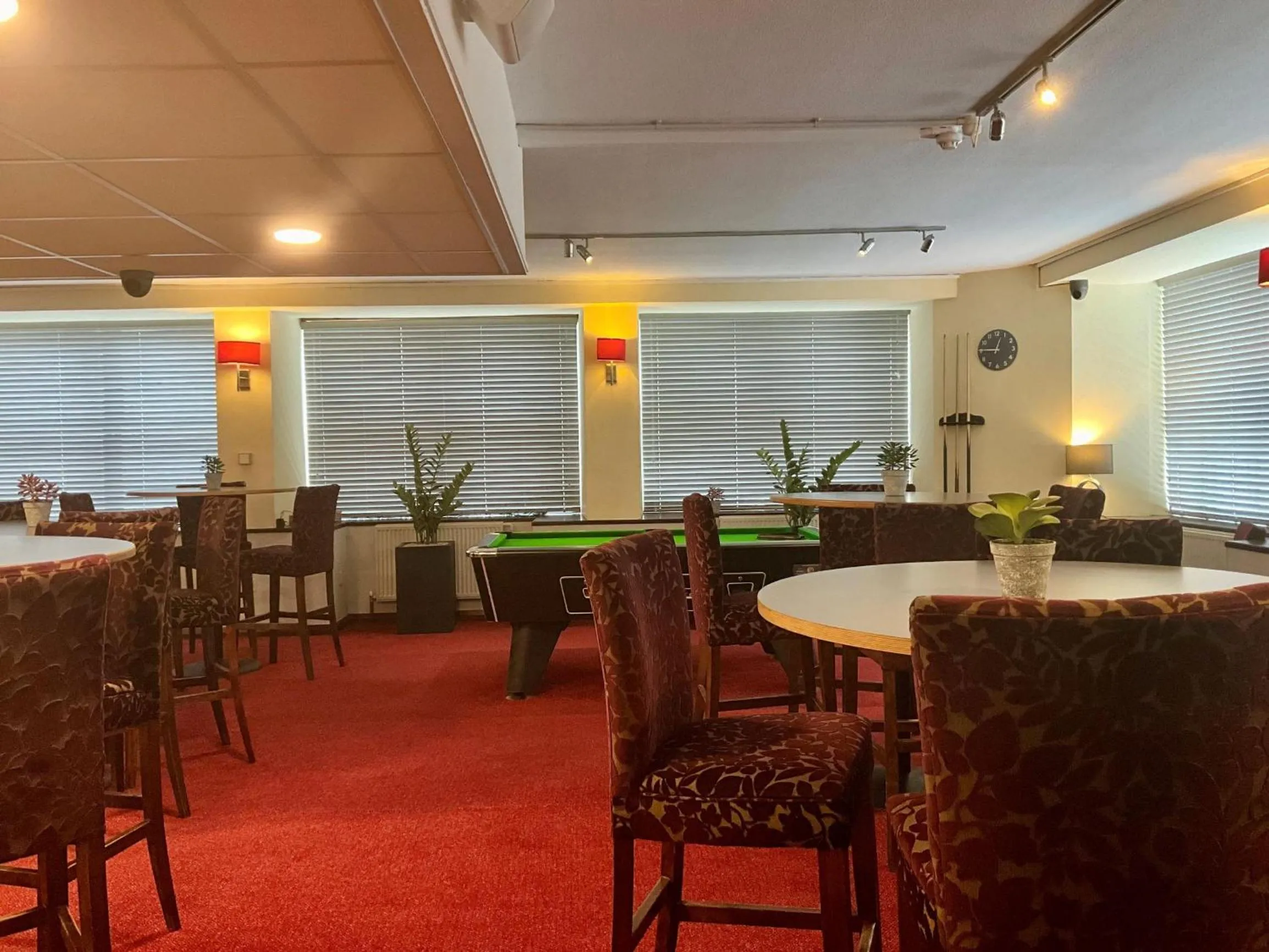 Restaurant/places to eat in Britannia Inn Glasgow