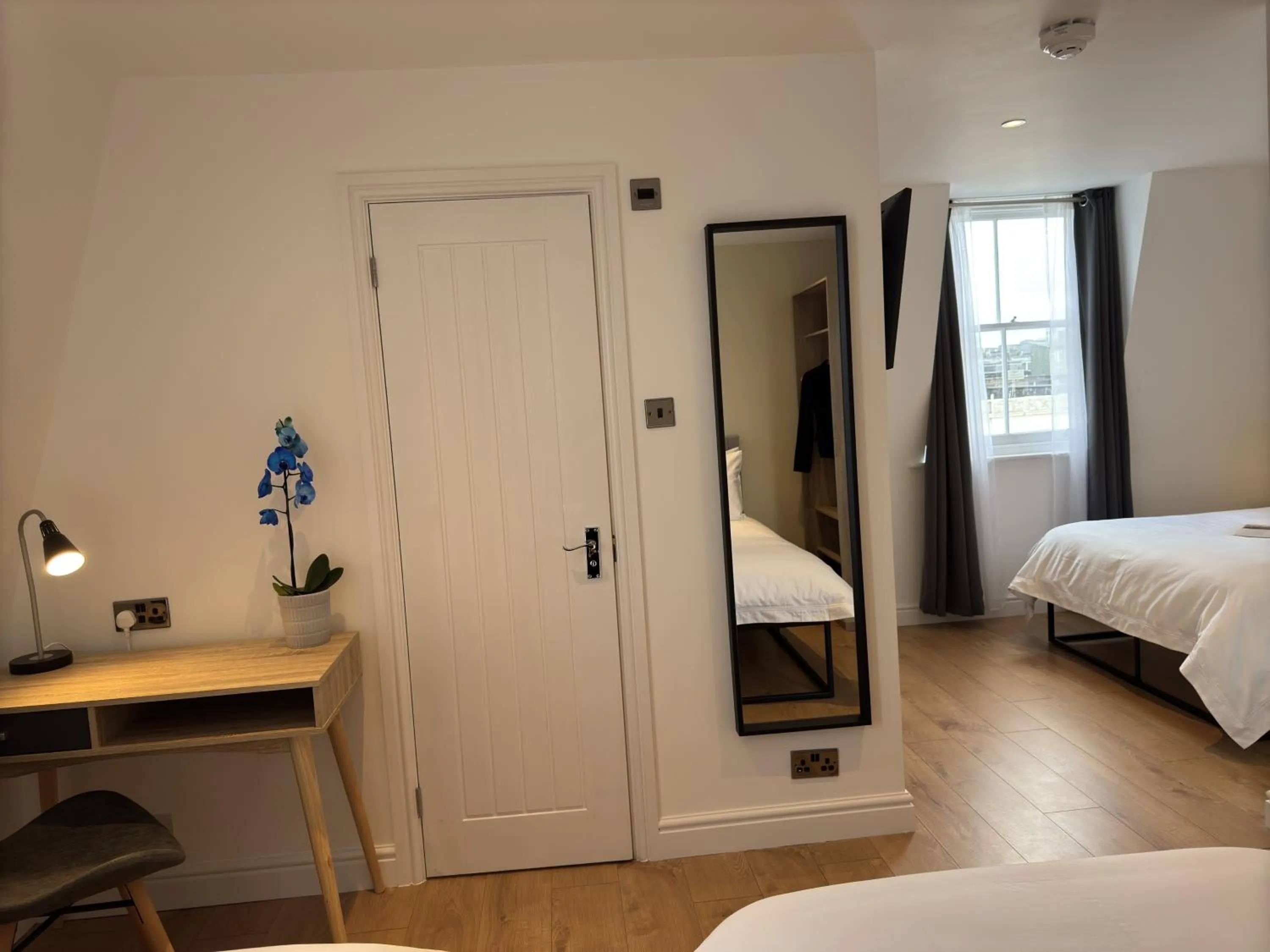 Bed in Berjaya Eden Park London Hotel