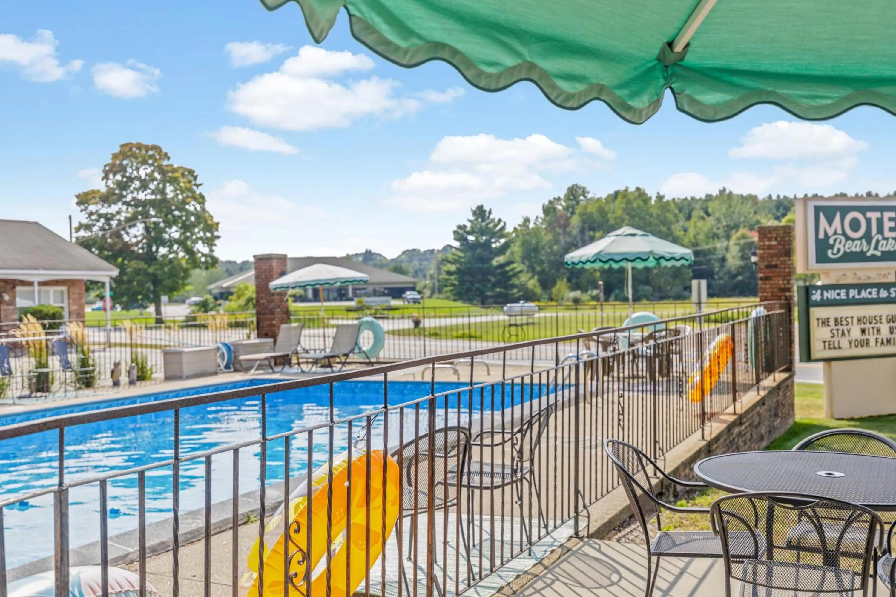 Patio in Motel Bear Lake