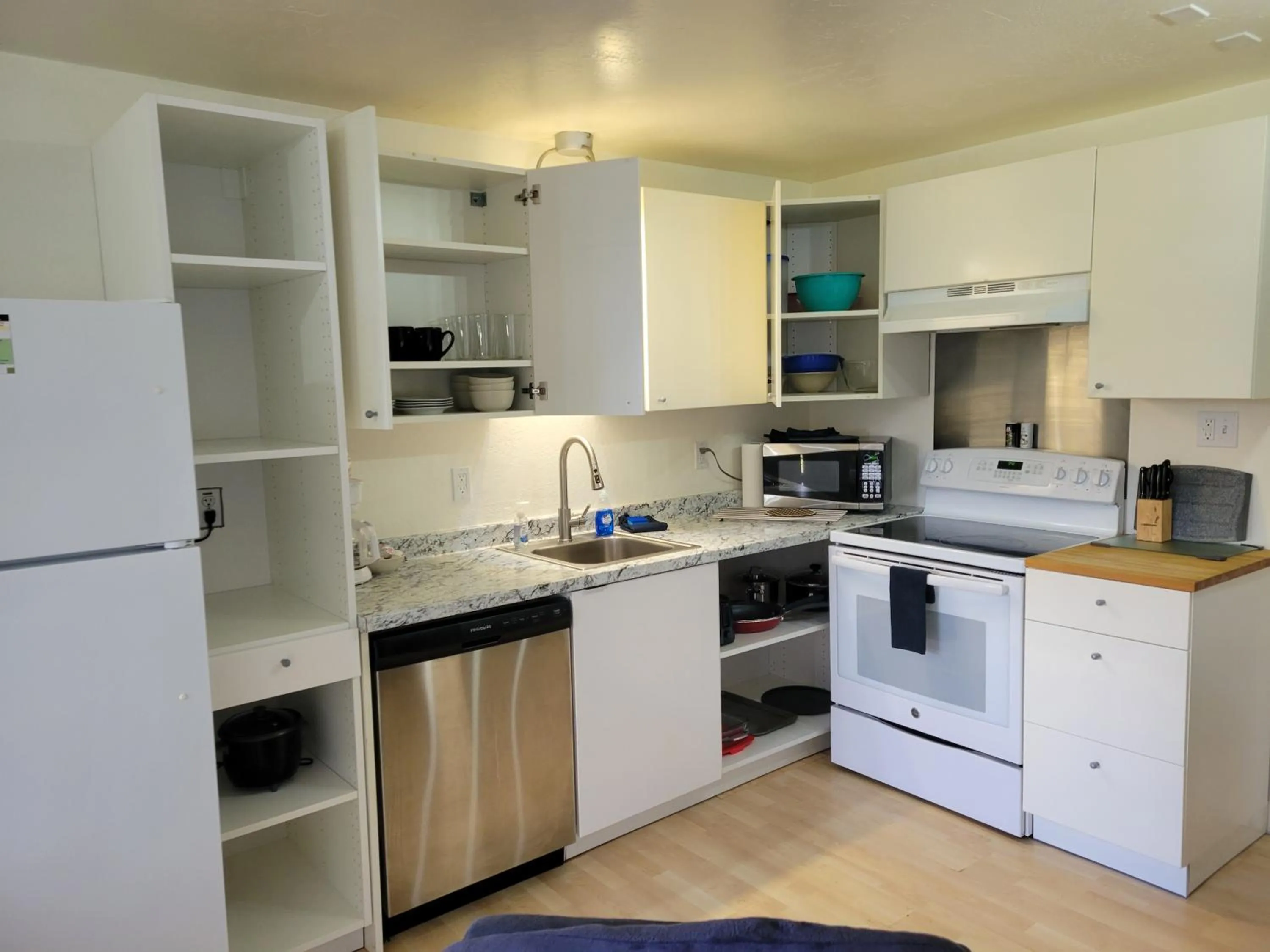 Hood River Suites Extended Stay Apartment Hotel