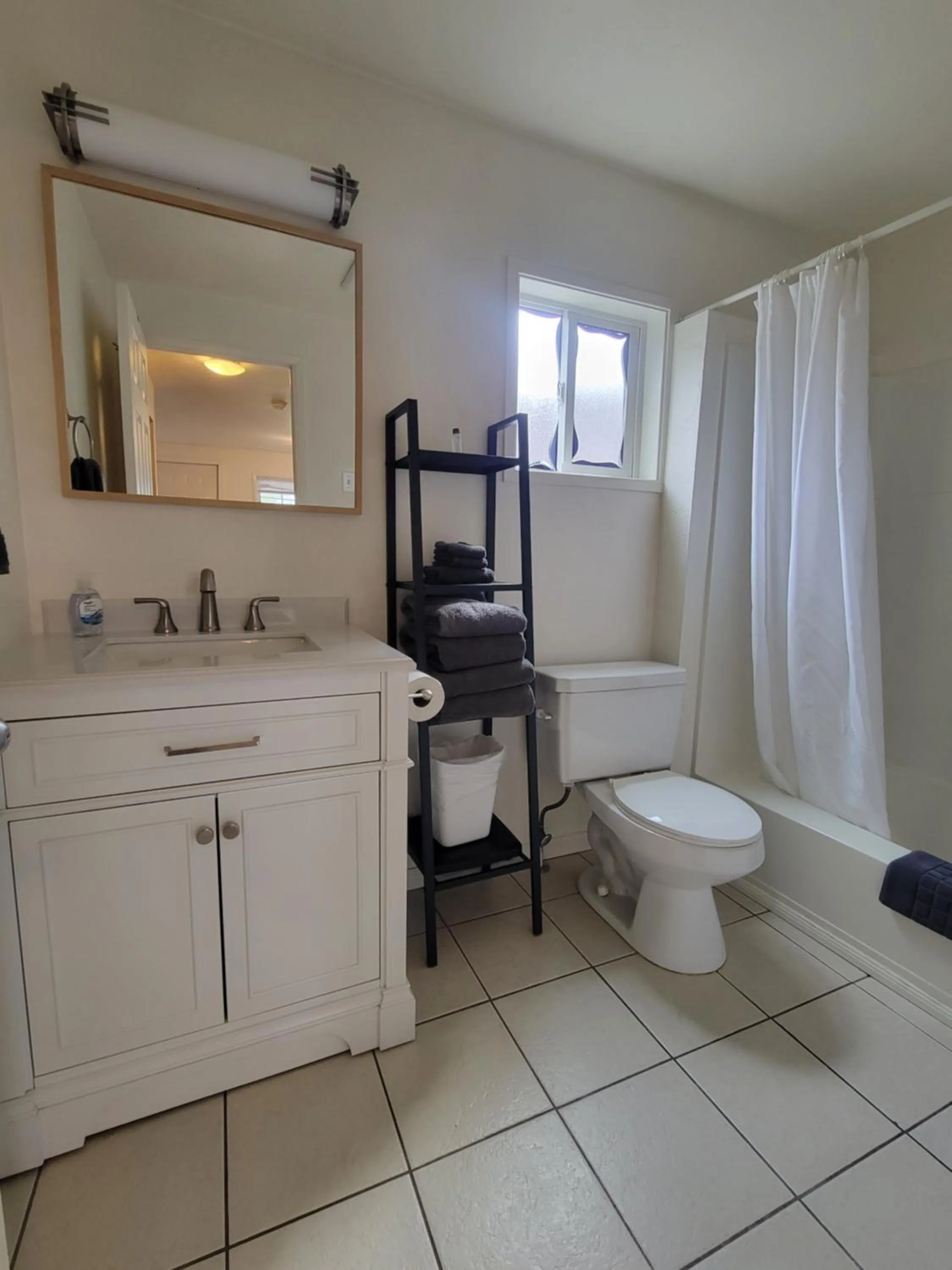 Hood River Suites Extended Stay Apartment Hotel