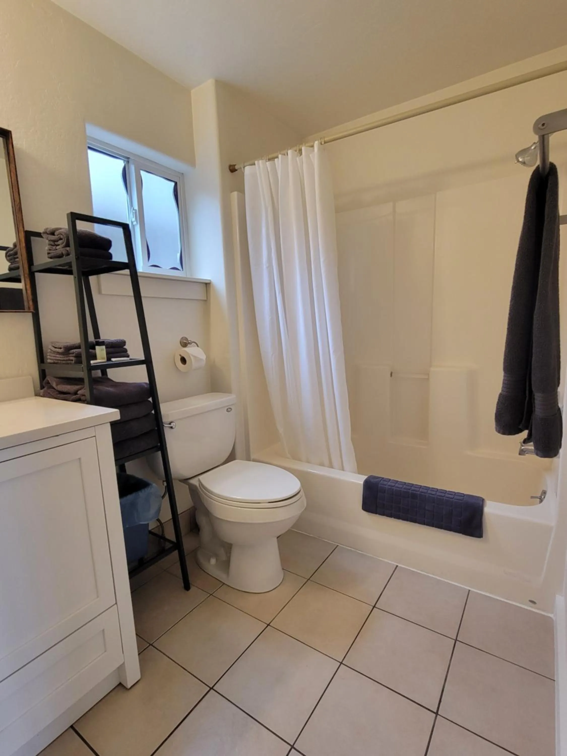 Hood River Suites Extended Stay Apartment Hotel