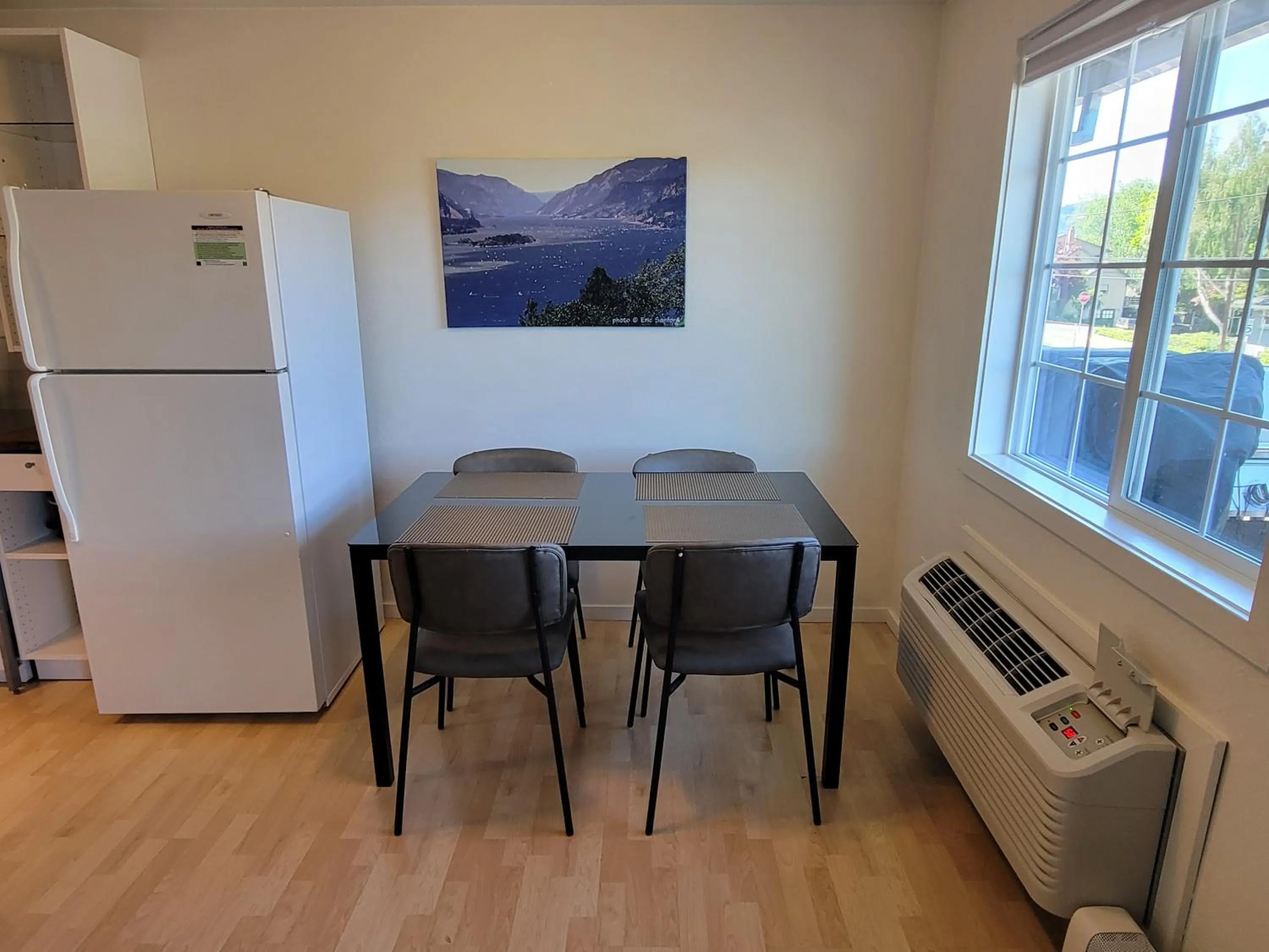 Hood River Suites Extended Stay Apartment Hotel