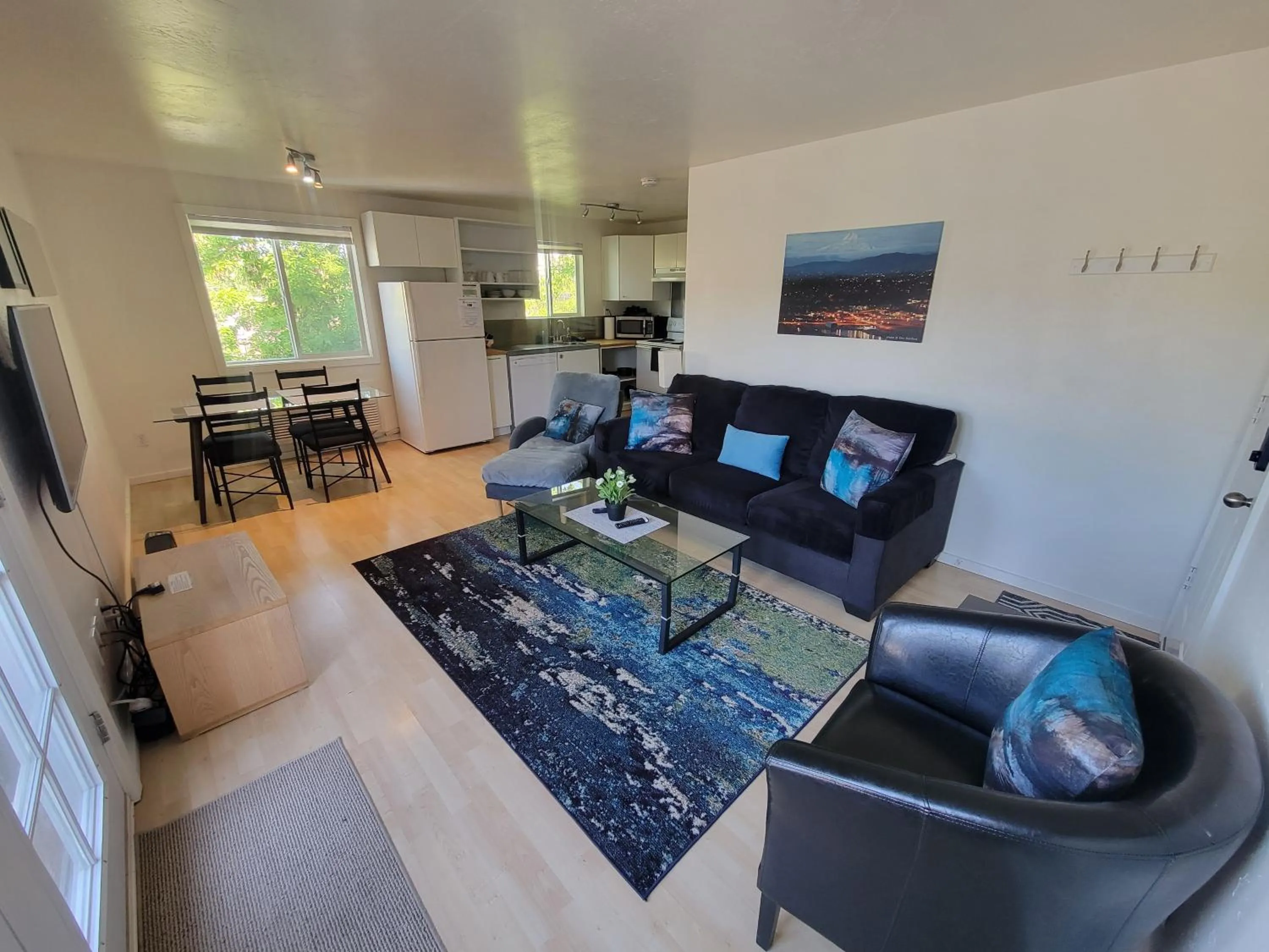 Hood River Suites Extended Stay Apartment Hotel