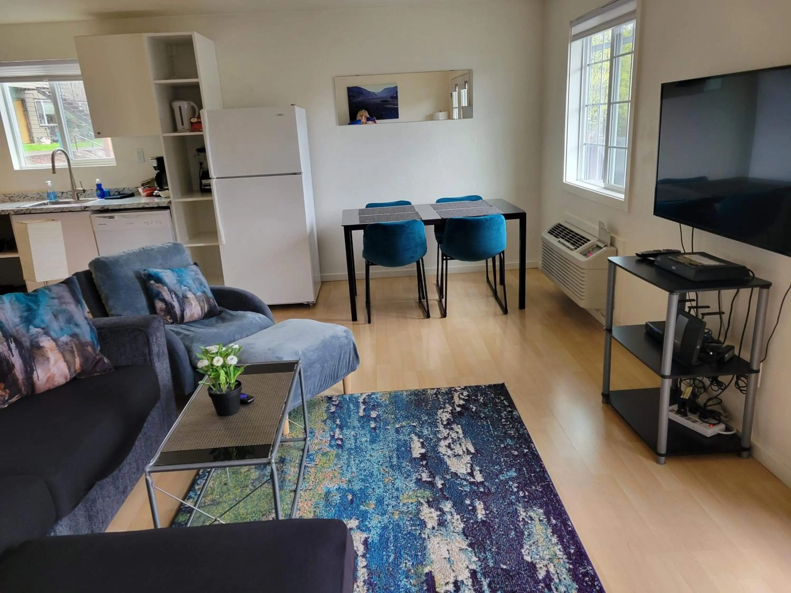 Hood River Suites Extended Stay Apartment Hotel