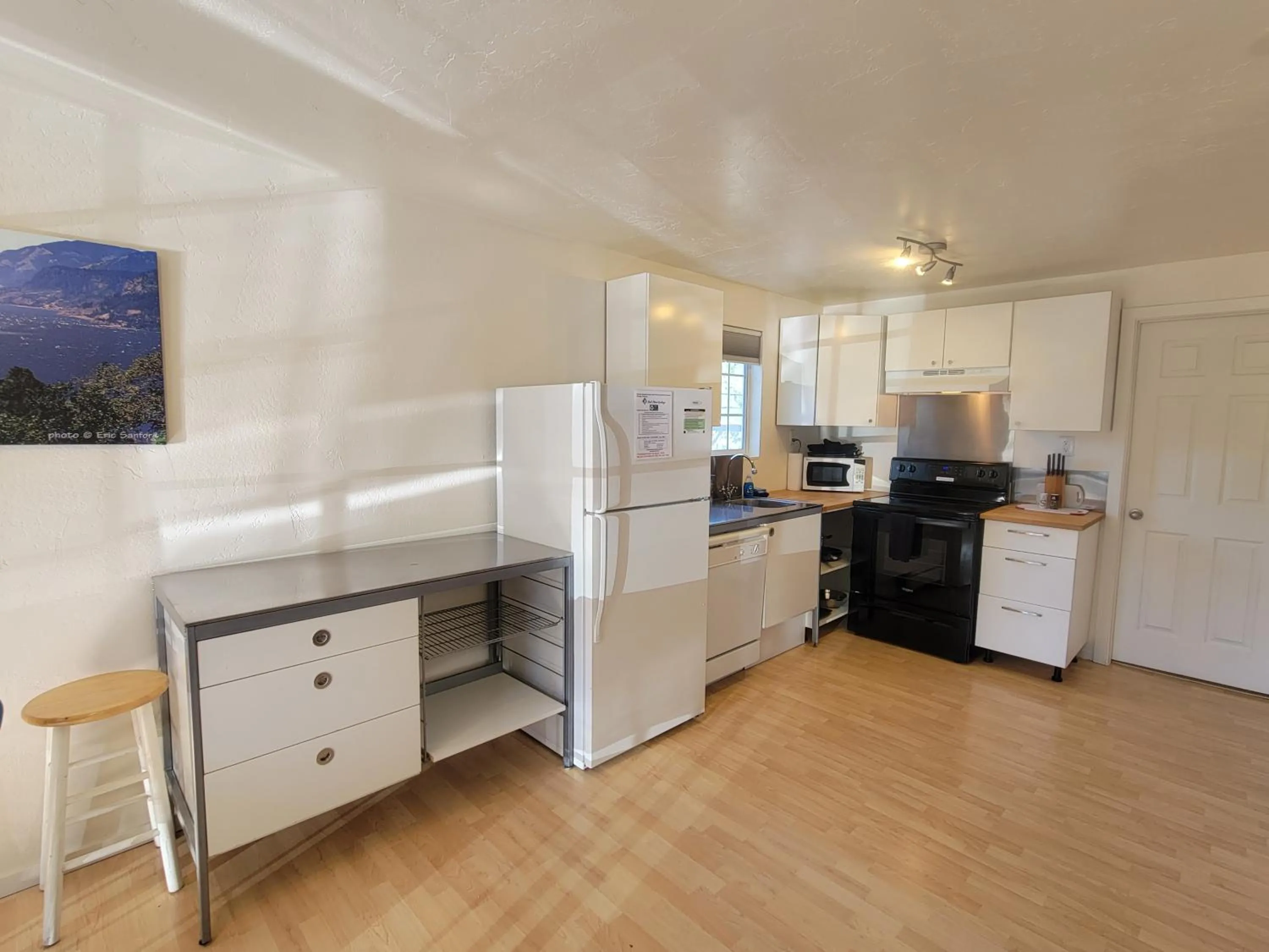 Hood River Suites Extended Stay Apartment Hotel