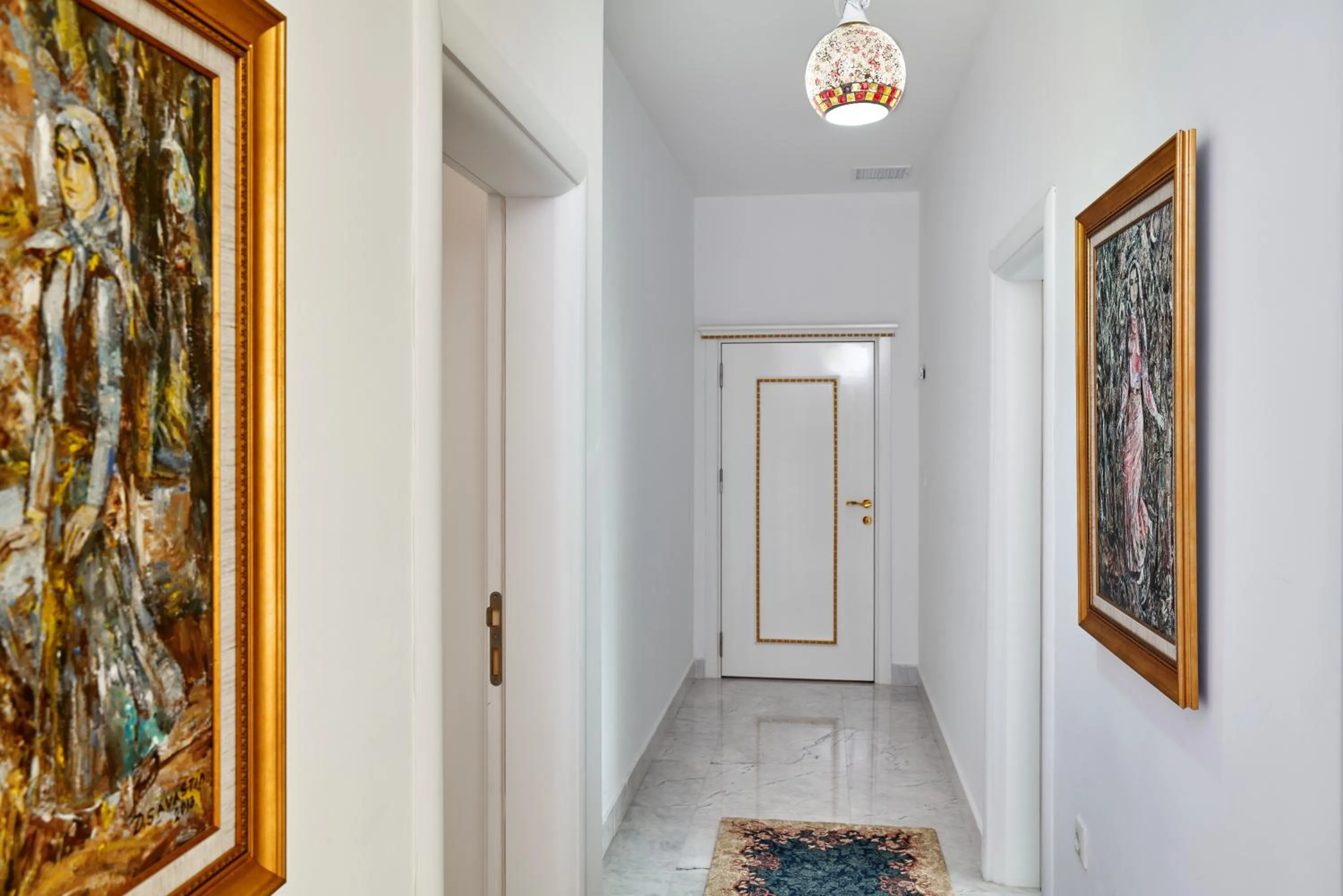 Decorative detail in Beyaz Köşk Geyve