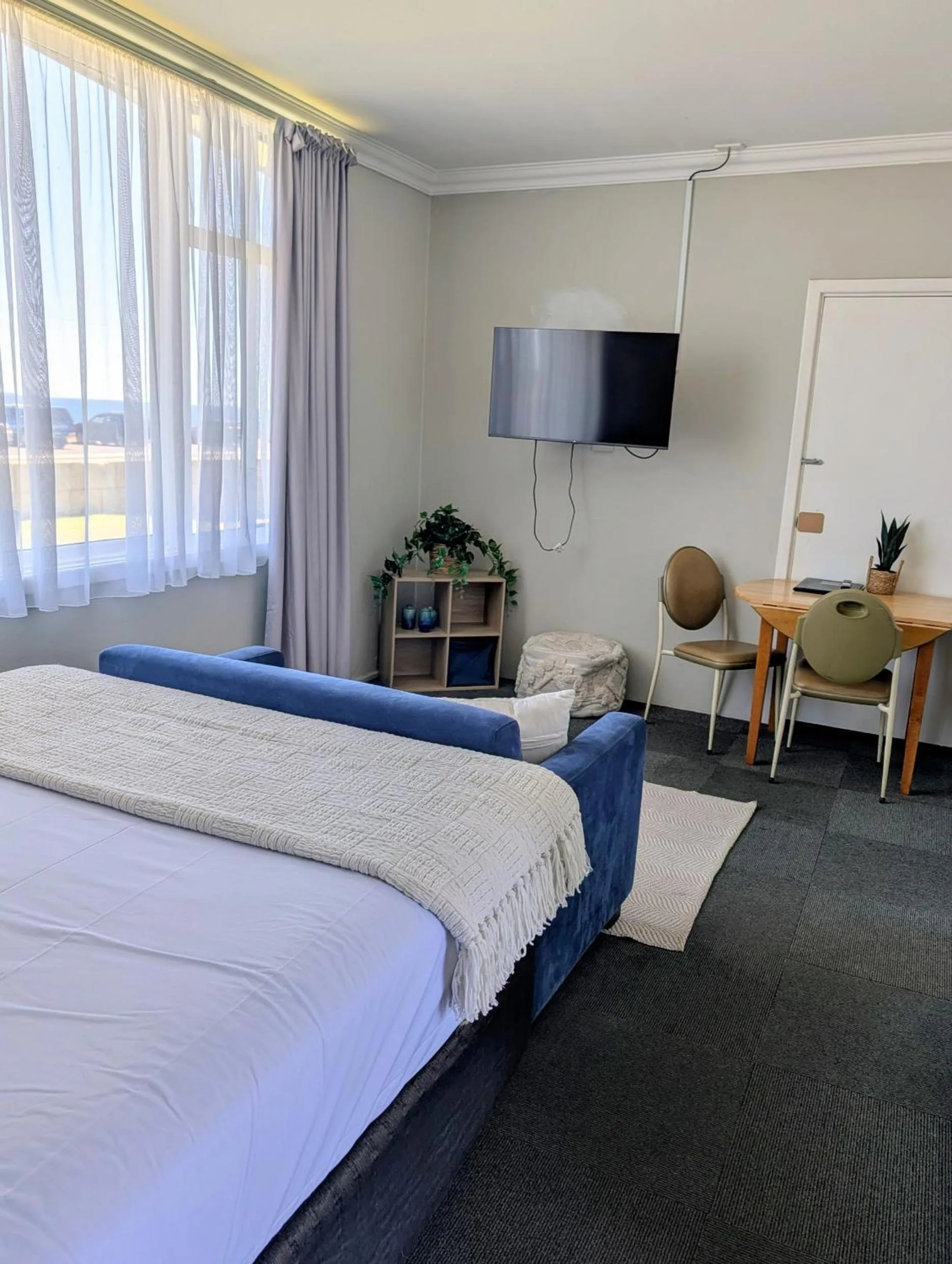 Bed in Ocean Drive Motel