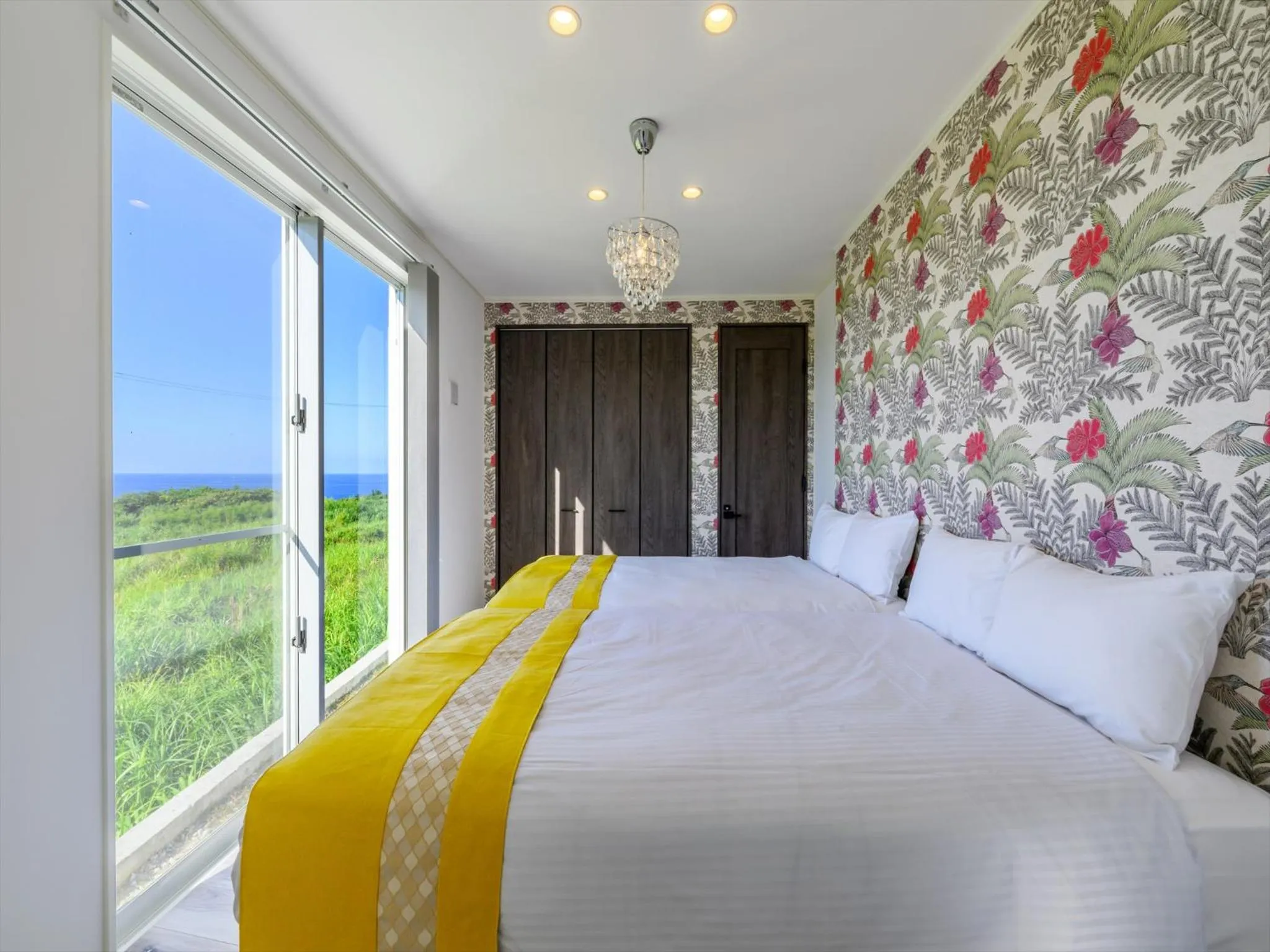 Bedroom, Bed in abundance okinawa