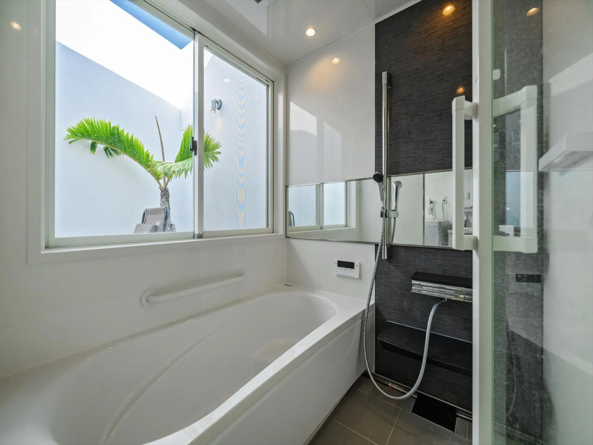 Bathroom in abundance okinawa