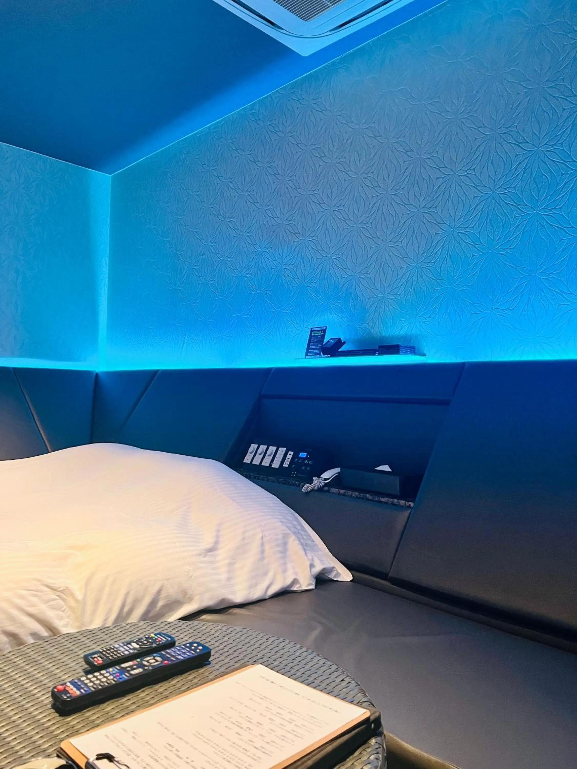 Bedroom, Bed in Asokono Hotel