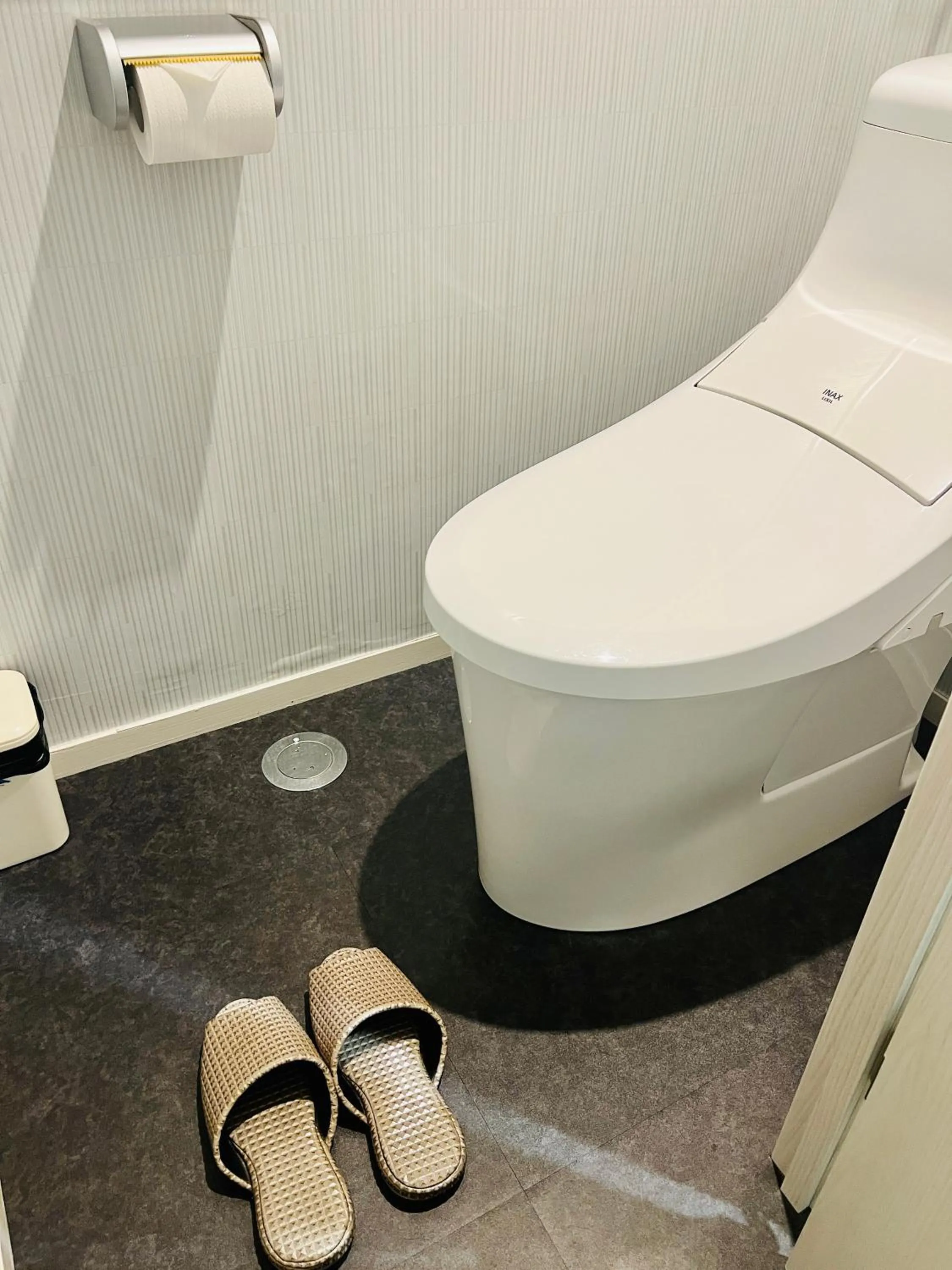 Toilet in Asokono Hotel