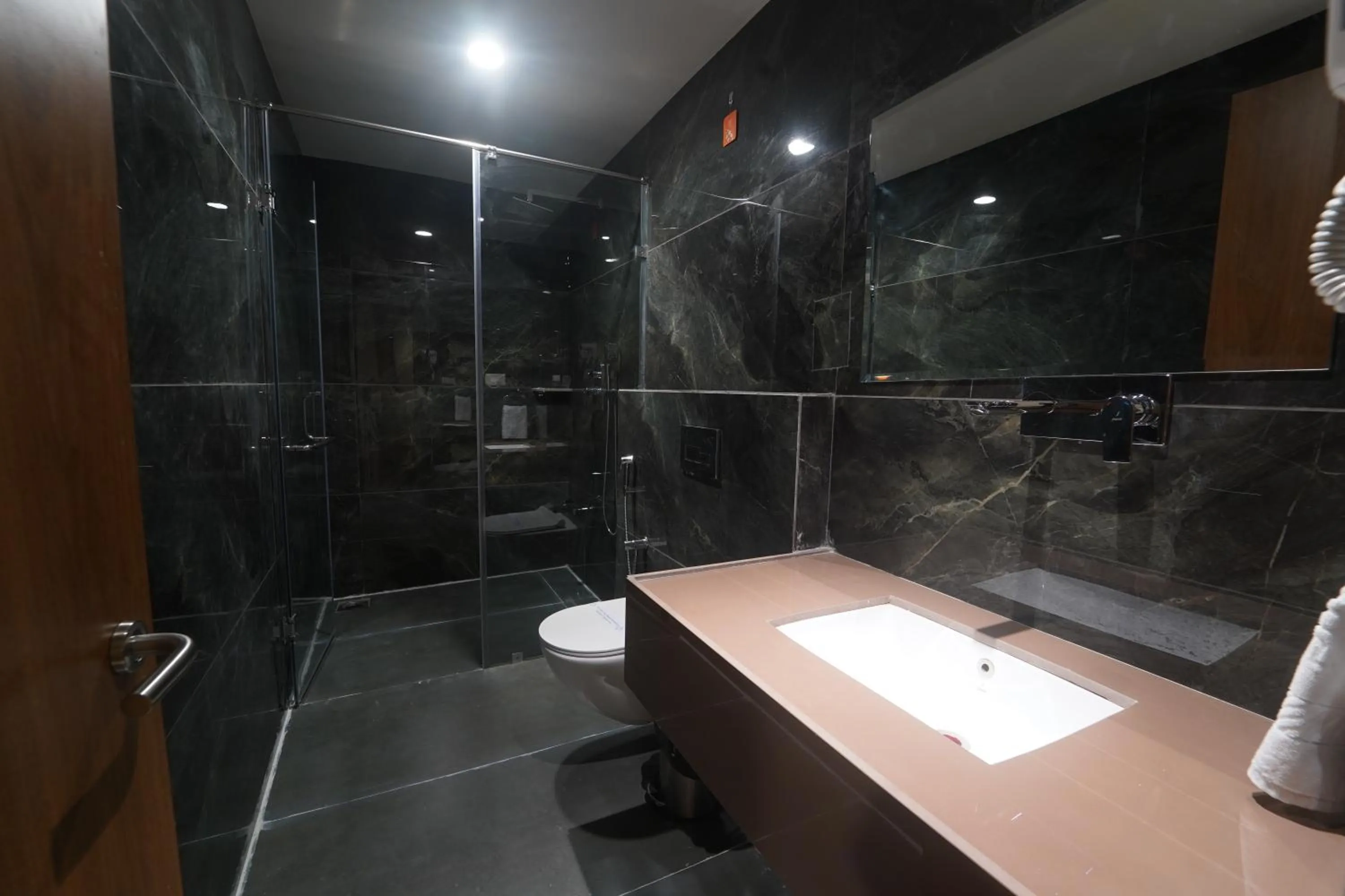 Bathroom in HOTEL STATURE INN