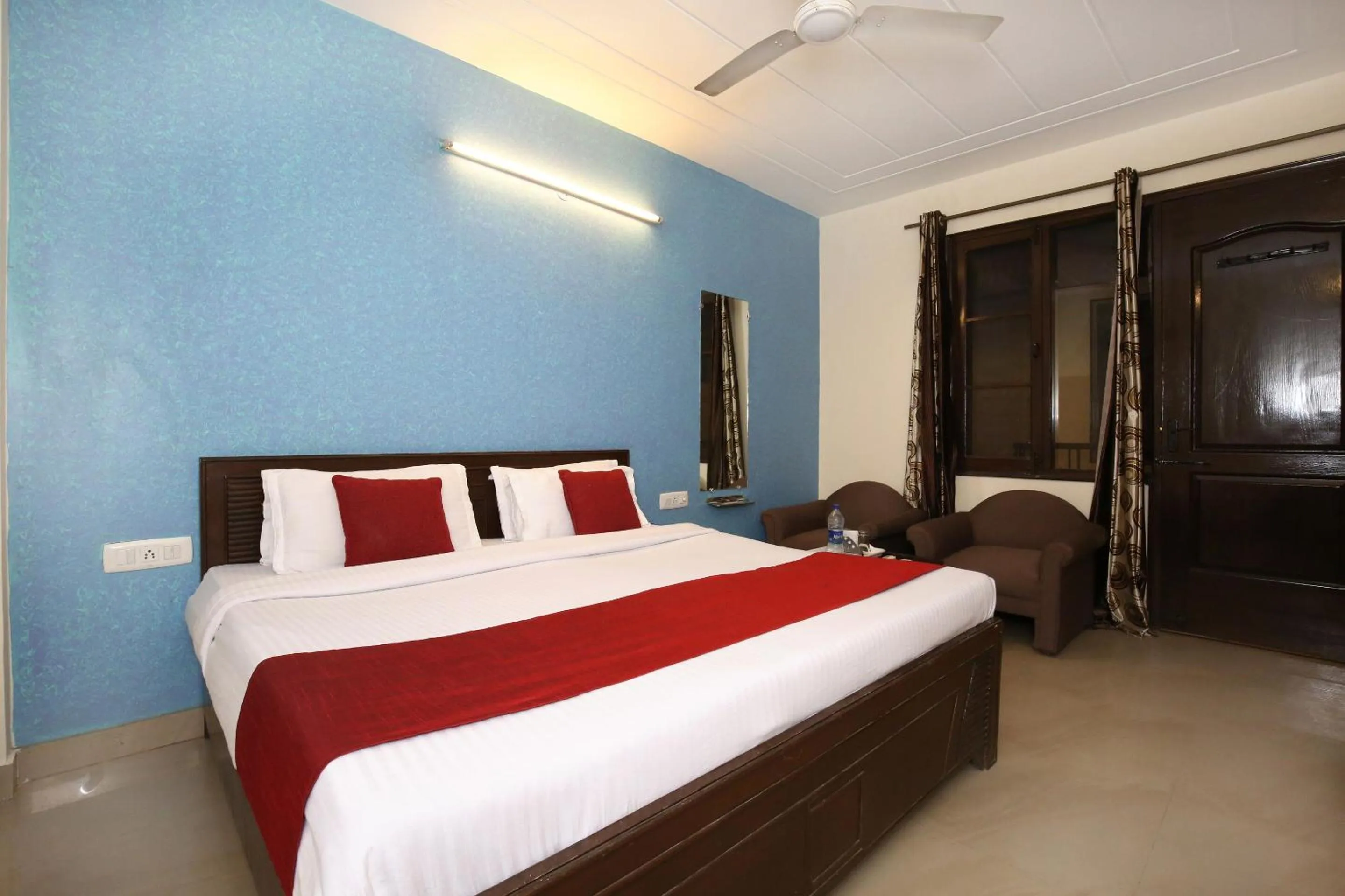 Bedroom in Hotel O Sangam 45