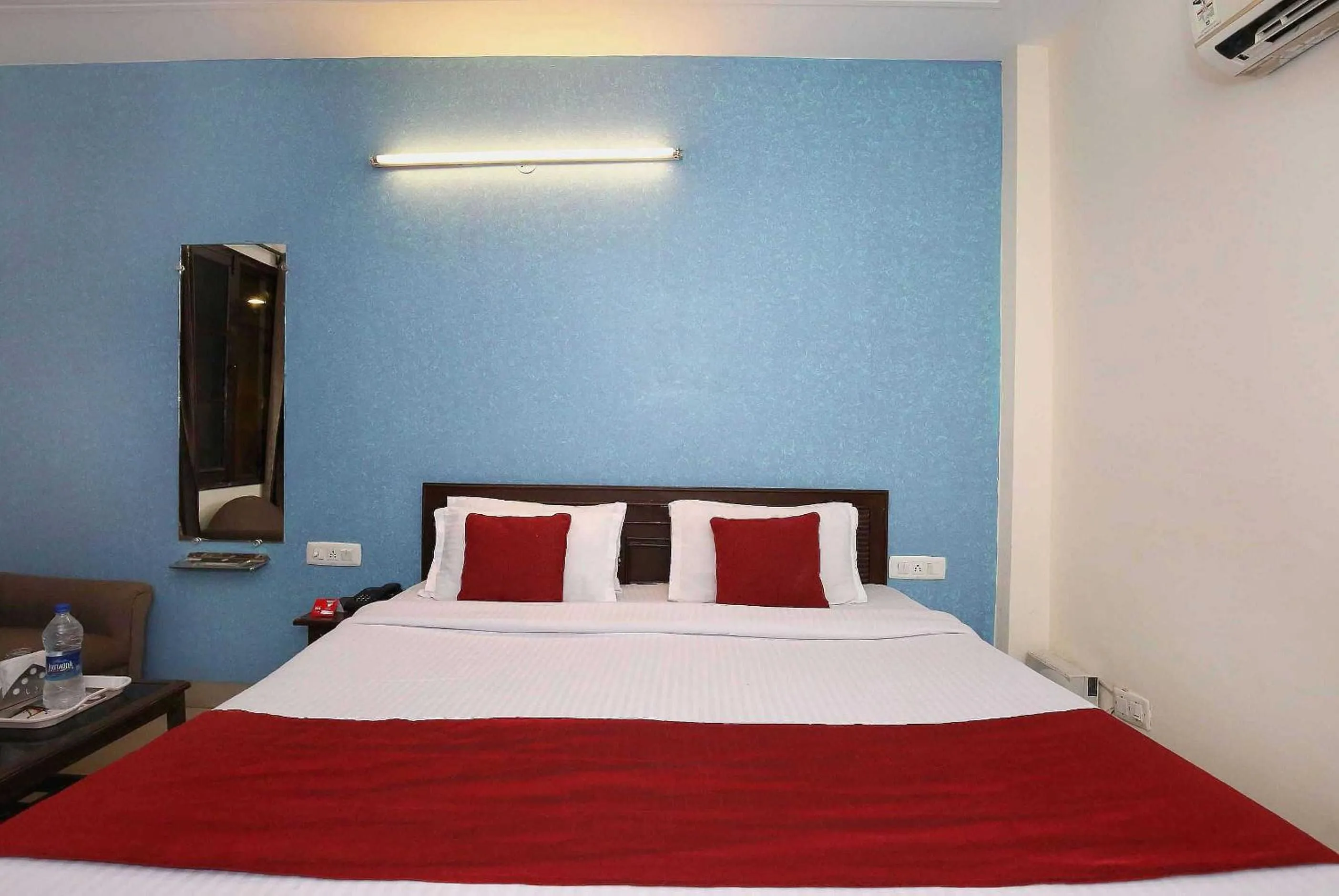Bedroom in Hotel O Sangam 45