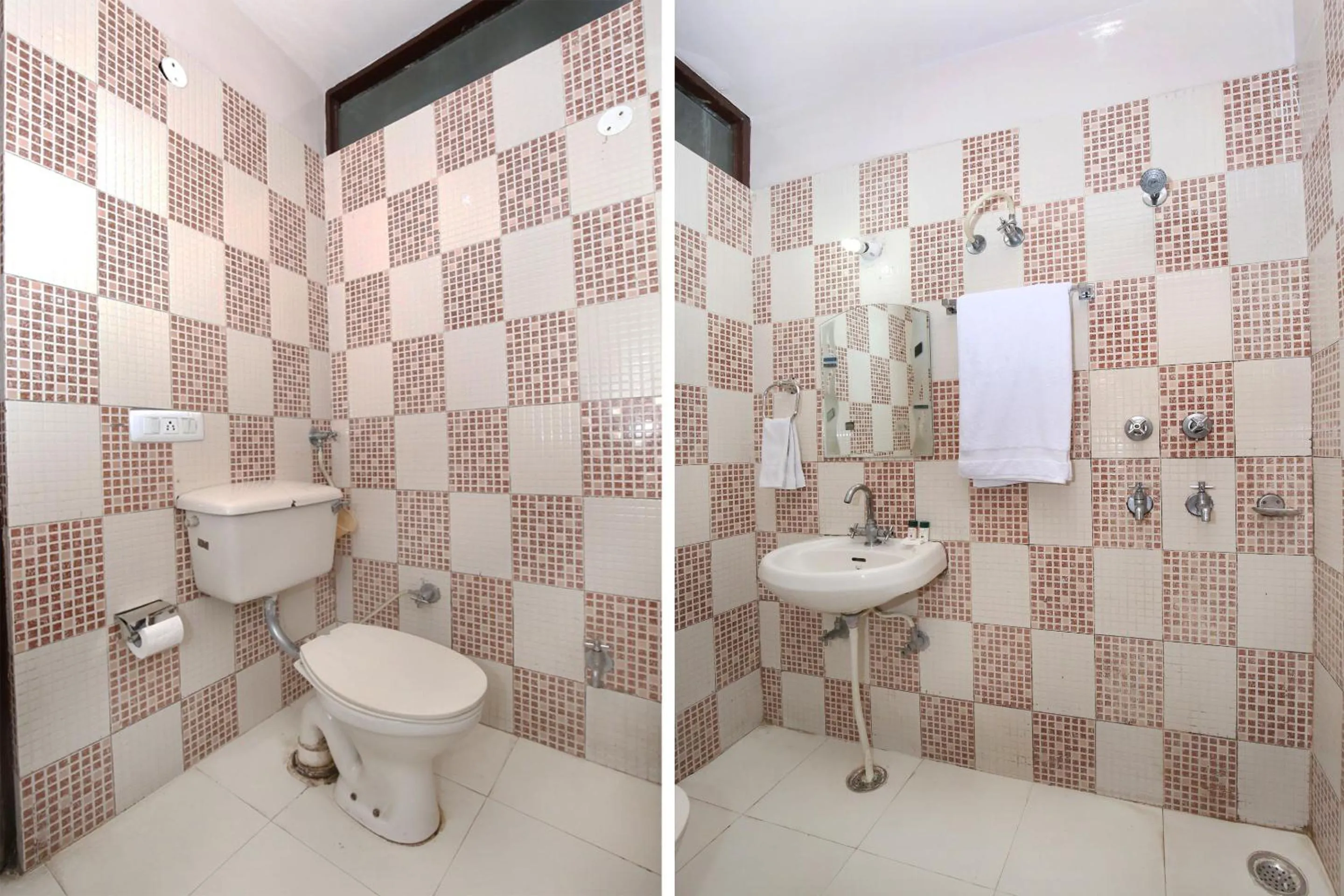 Lobby or reception in Hotel O Sangam 45