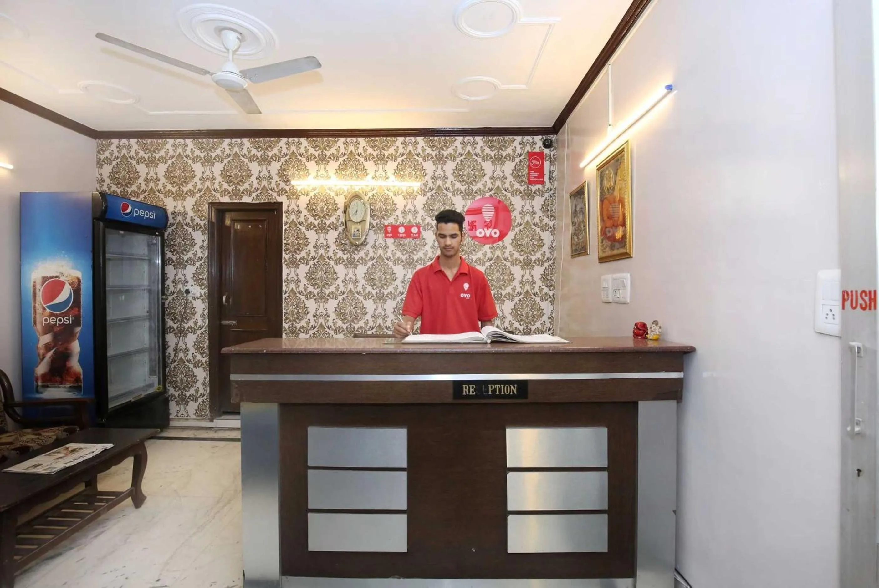Lobby or reception in Hotel O Sangam 45