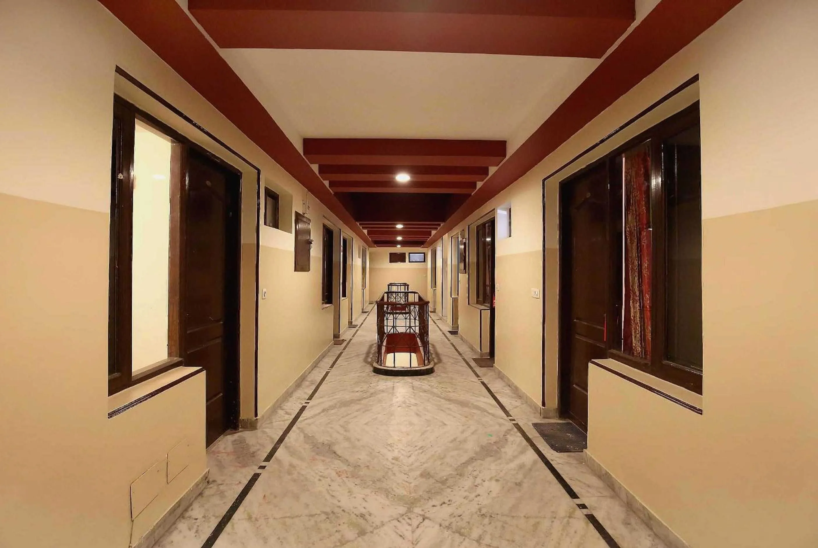 Lobby or reception in Hotel O Sangam 45