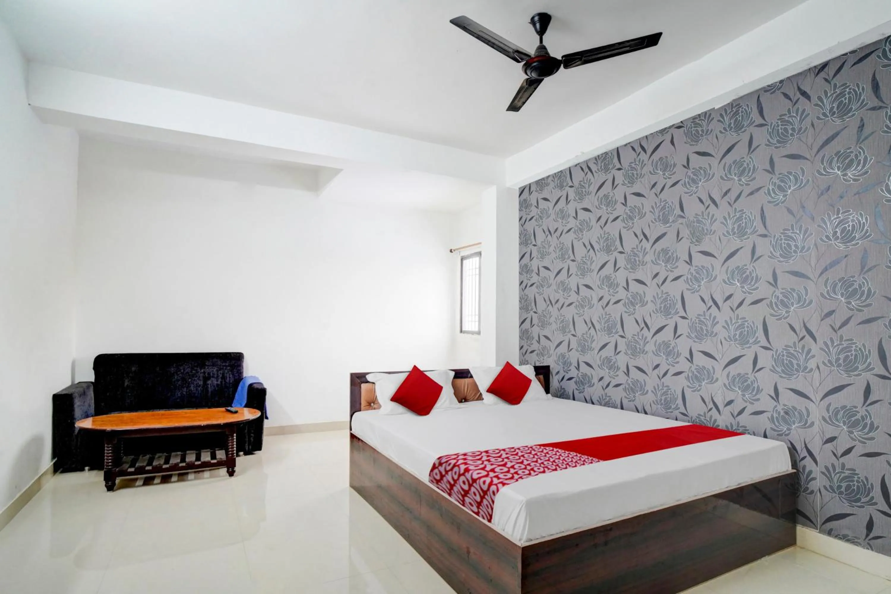 Bedroom in Hotel O Youth Hotel & Banquet Hall