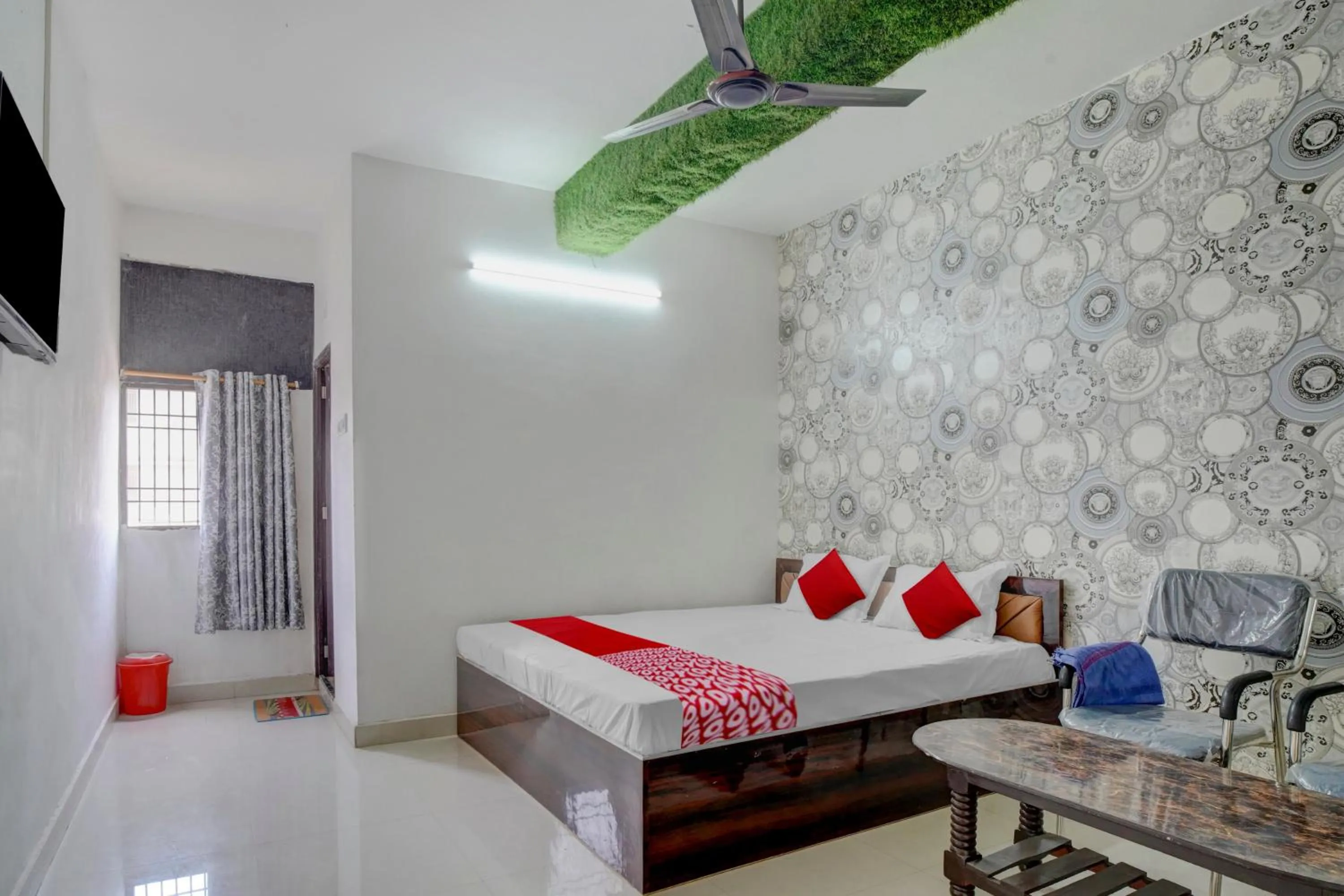 Bedroom, Bed in Hotel O Youth Hotel & Banquet Hall