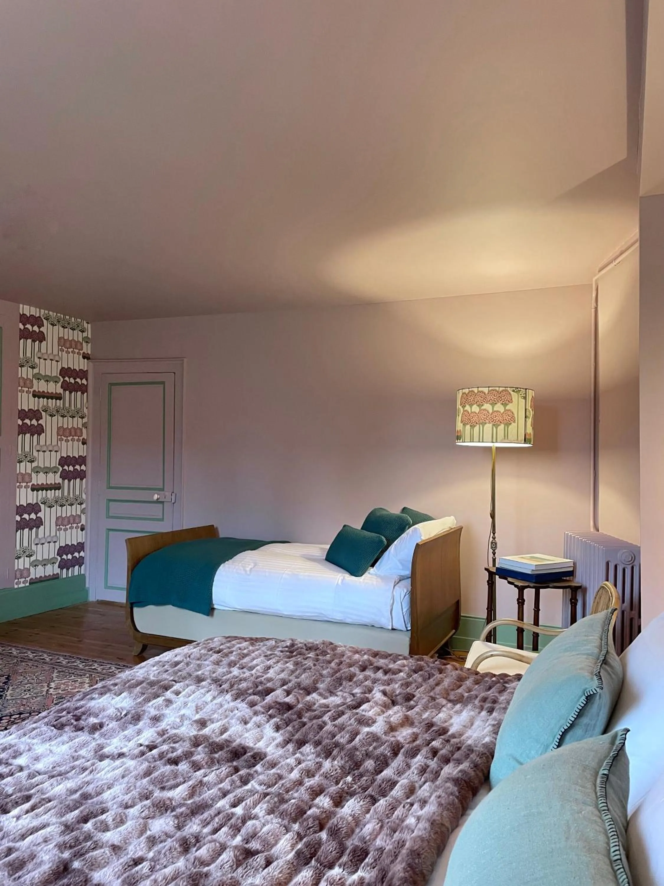 Property building, Bed in Château de la Huberdière