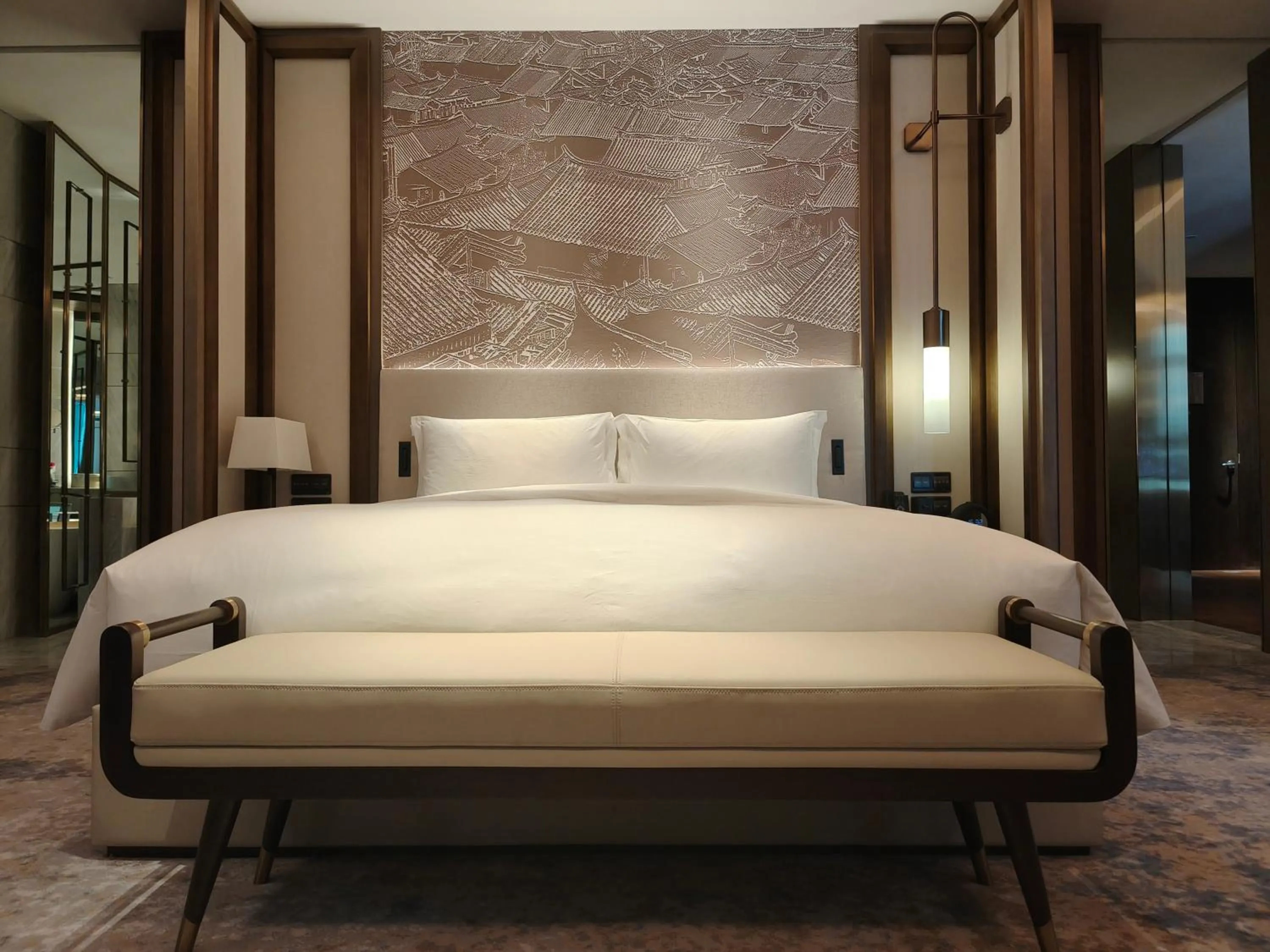 Bed in Wingate by Wyndham Kunming Airport