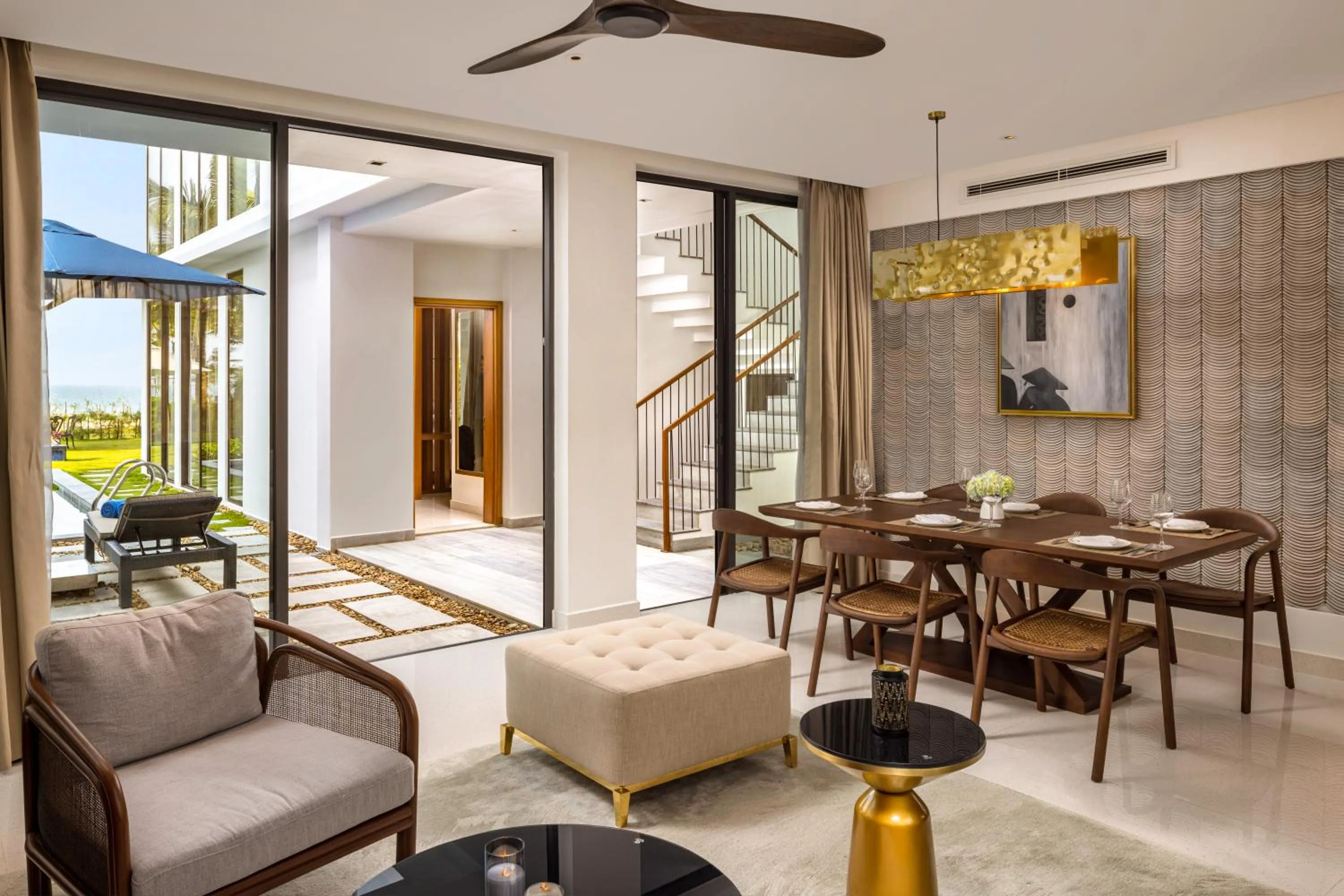 Dining area in Wyndham Hoi An Royal Beachfront Resort & Villas