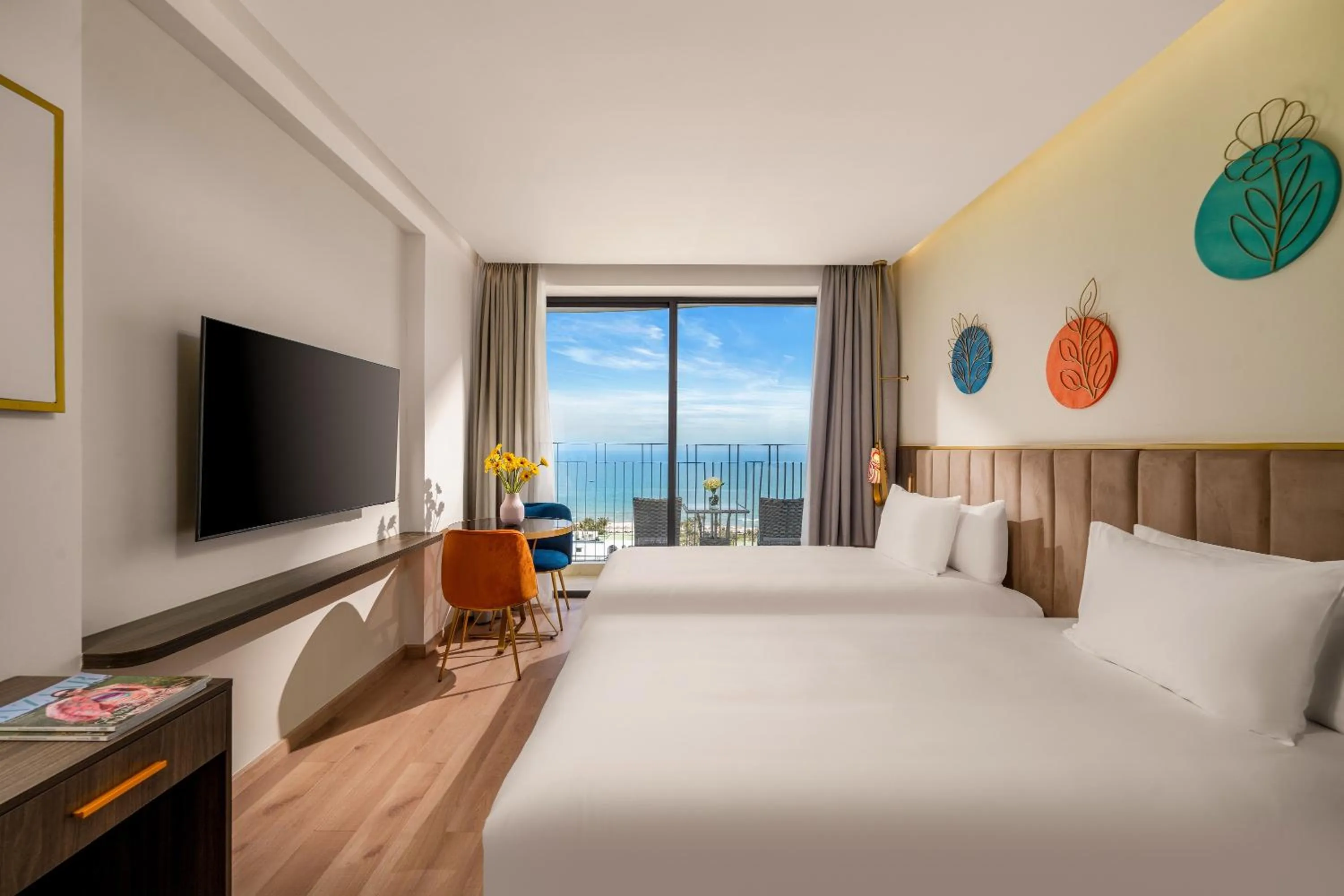 Bed in Wyndham Hoi An Royal Beachfront Resort & Villas