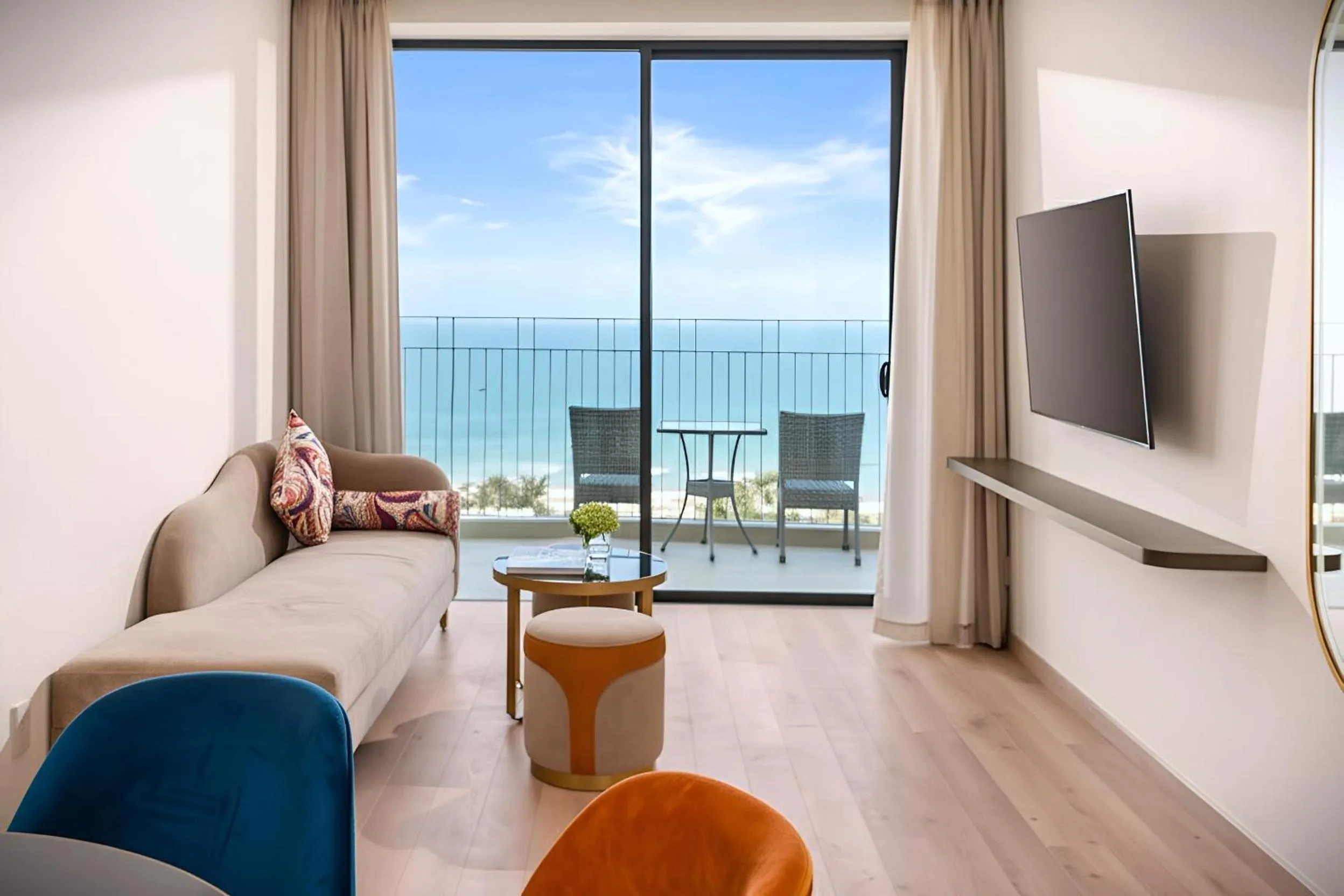 Bed in Wyndham Hoi An Royal Beachfront Resort & Villas