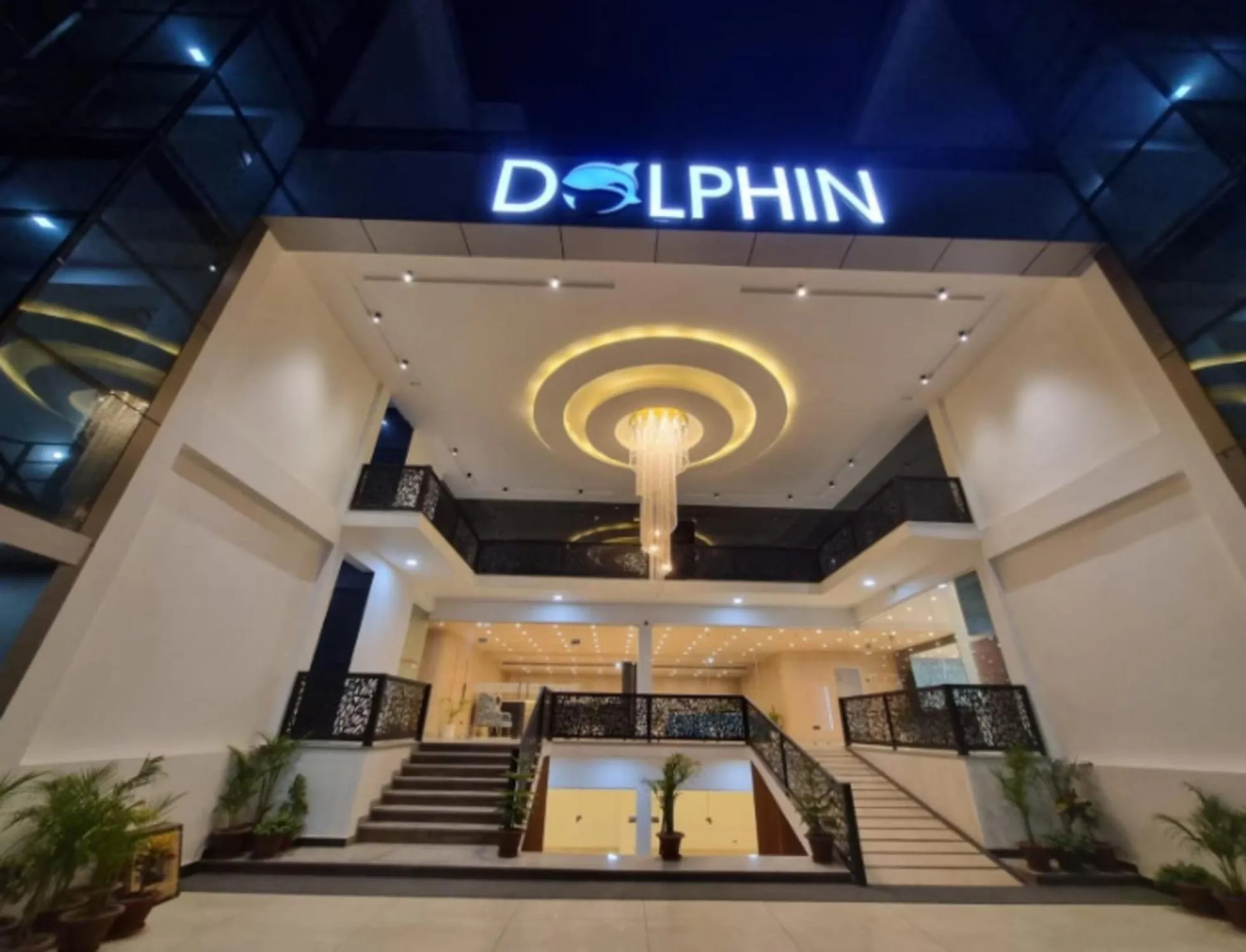 Dolphin Club And Resort