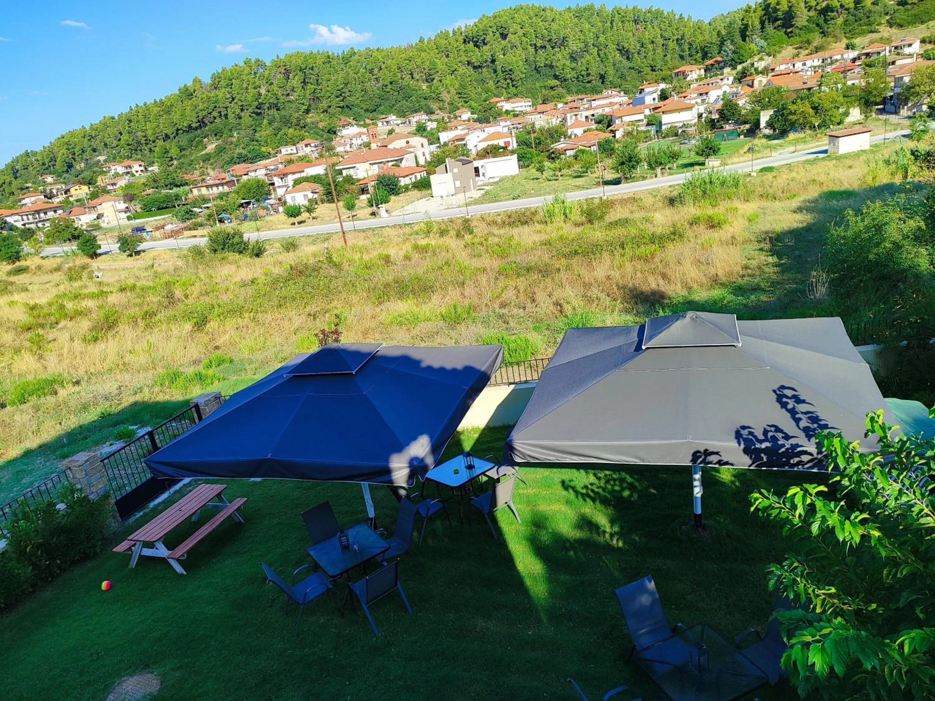 Penelope Luxury Suites